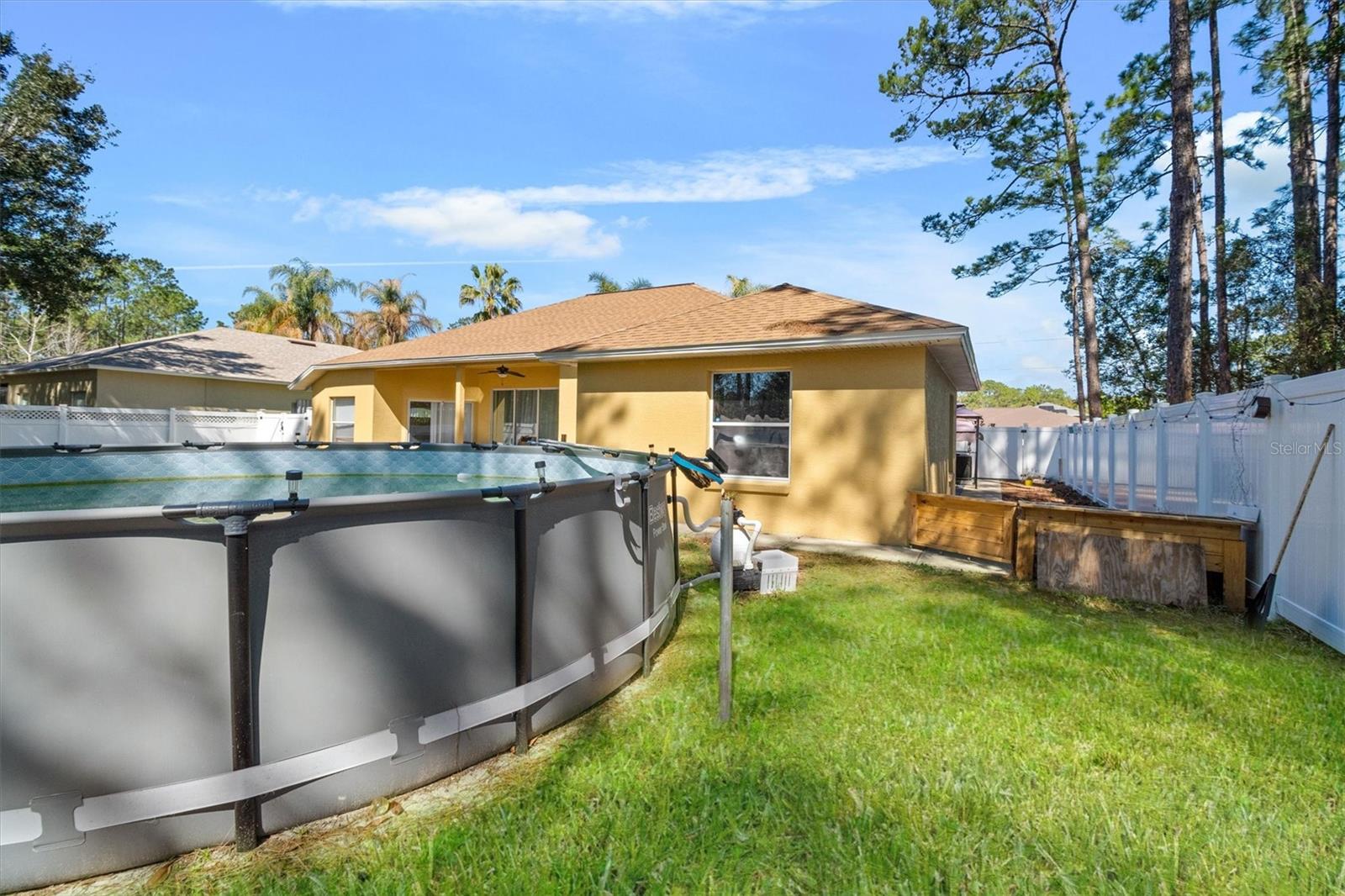 Image 7 of 27 For 33 Red Clover Lane