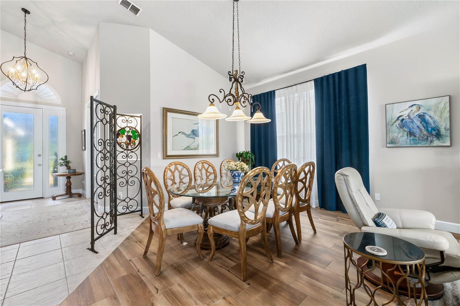 Image 3 of 17 For 1234 Crown Pointe Lane