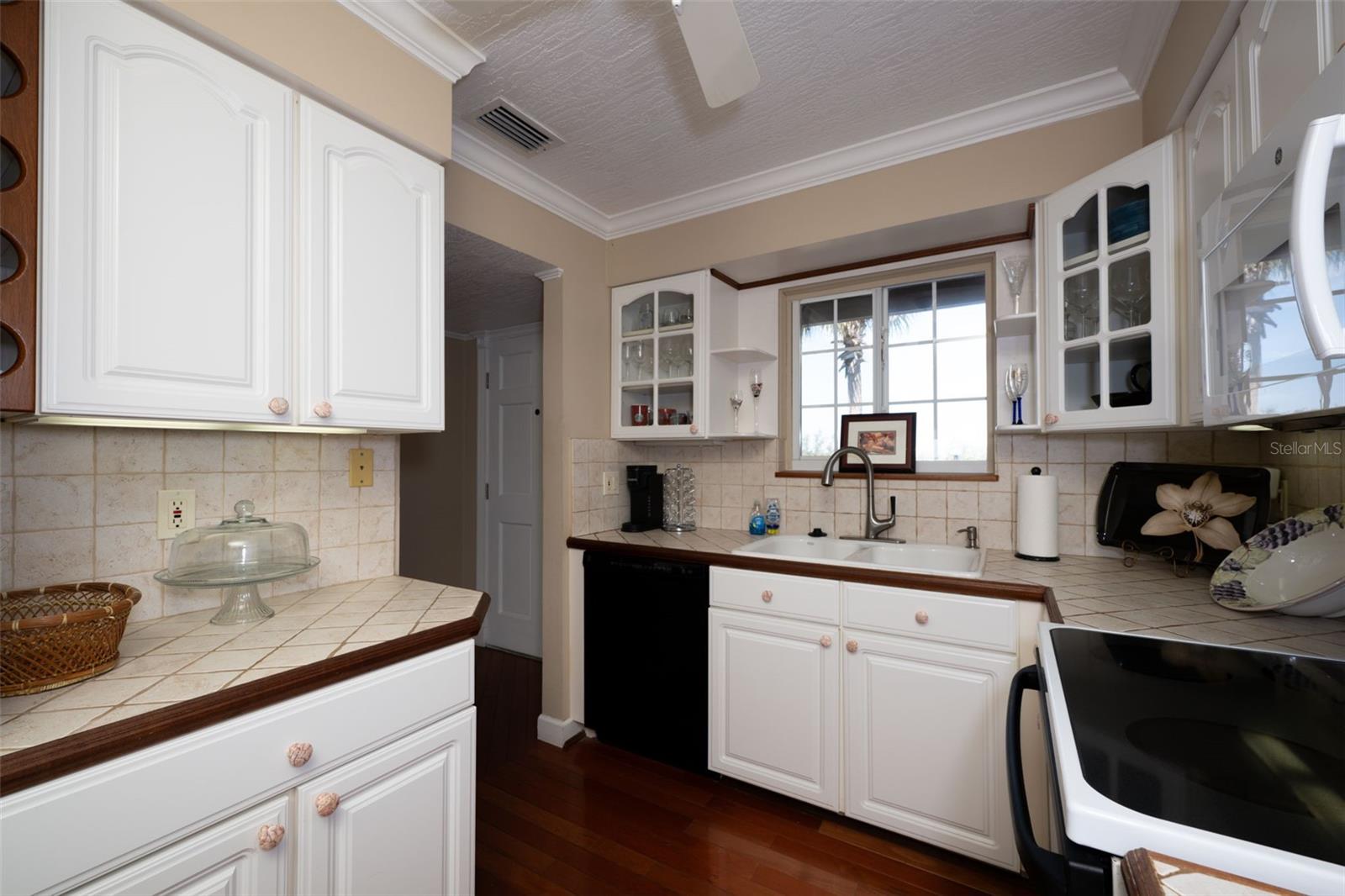 Image 13 of 41 For 406 Ocean Marina Drive 406