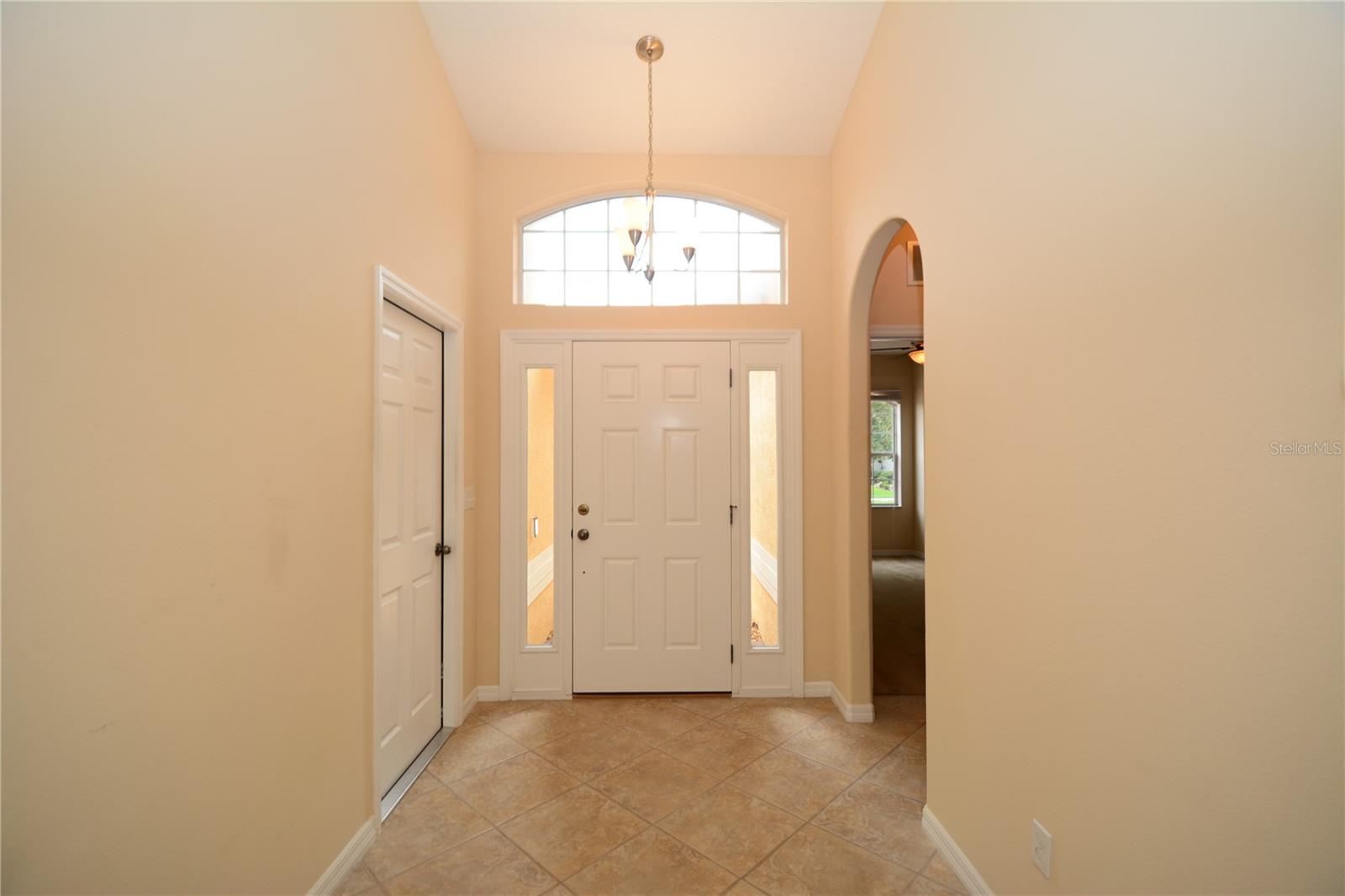 Image 4 of 47 For 40 Arrowhead Drive