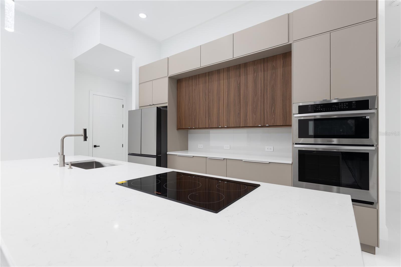 Image 13 of 38 For 13 Edith Lane