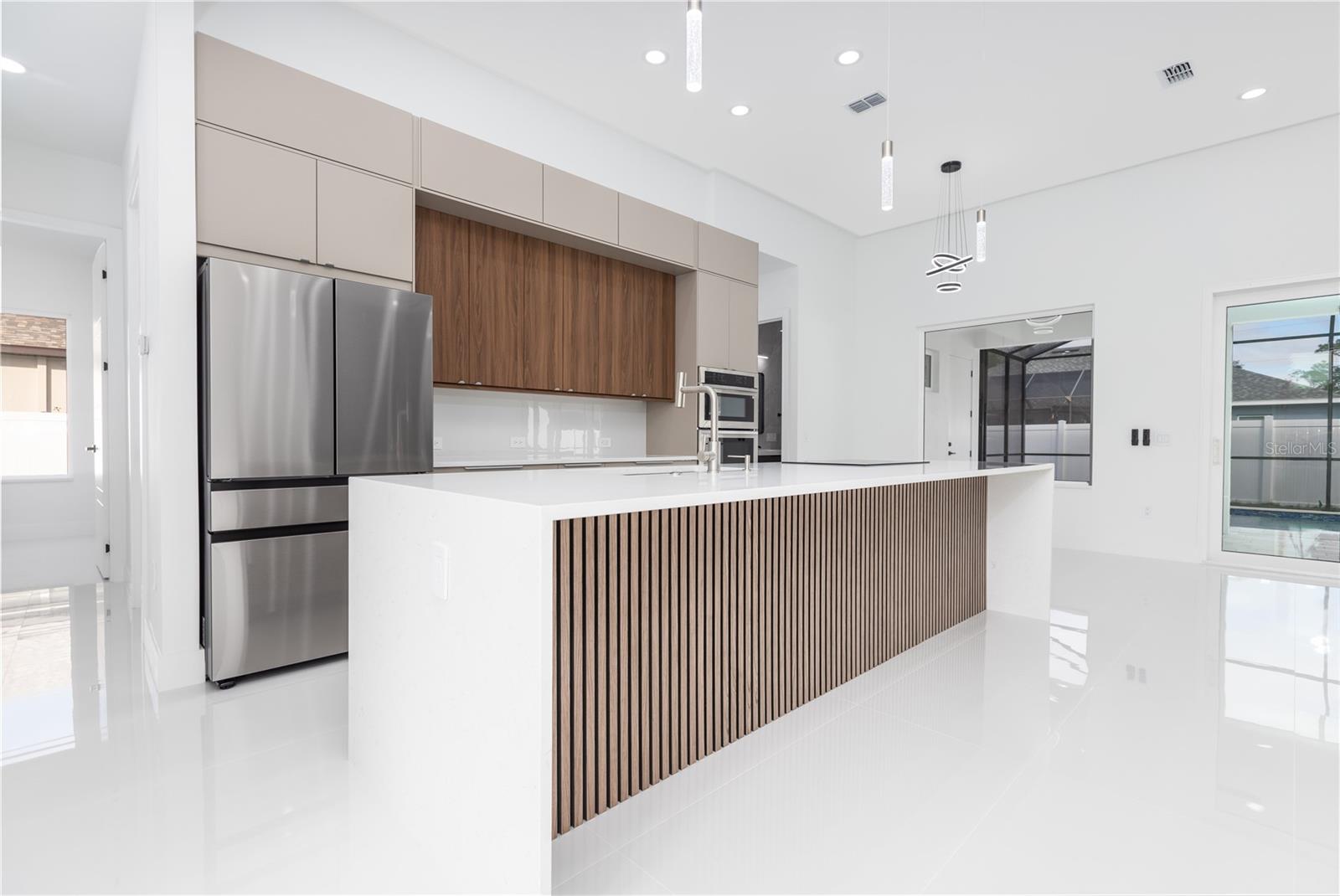 Image 14 of 38 For 13 Edith Lane