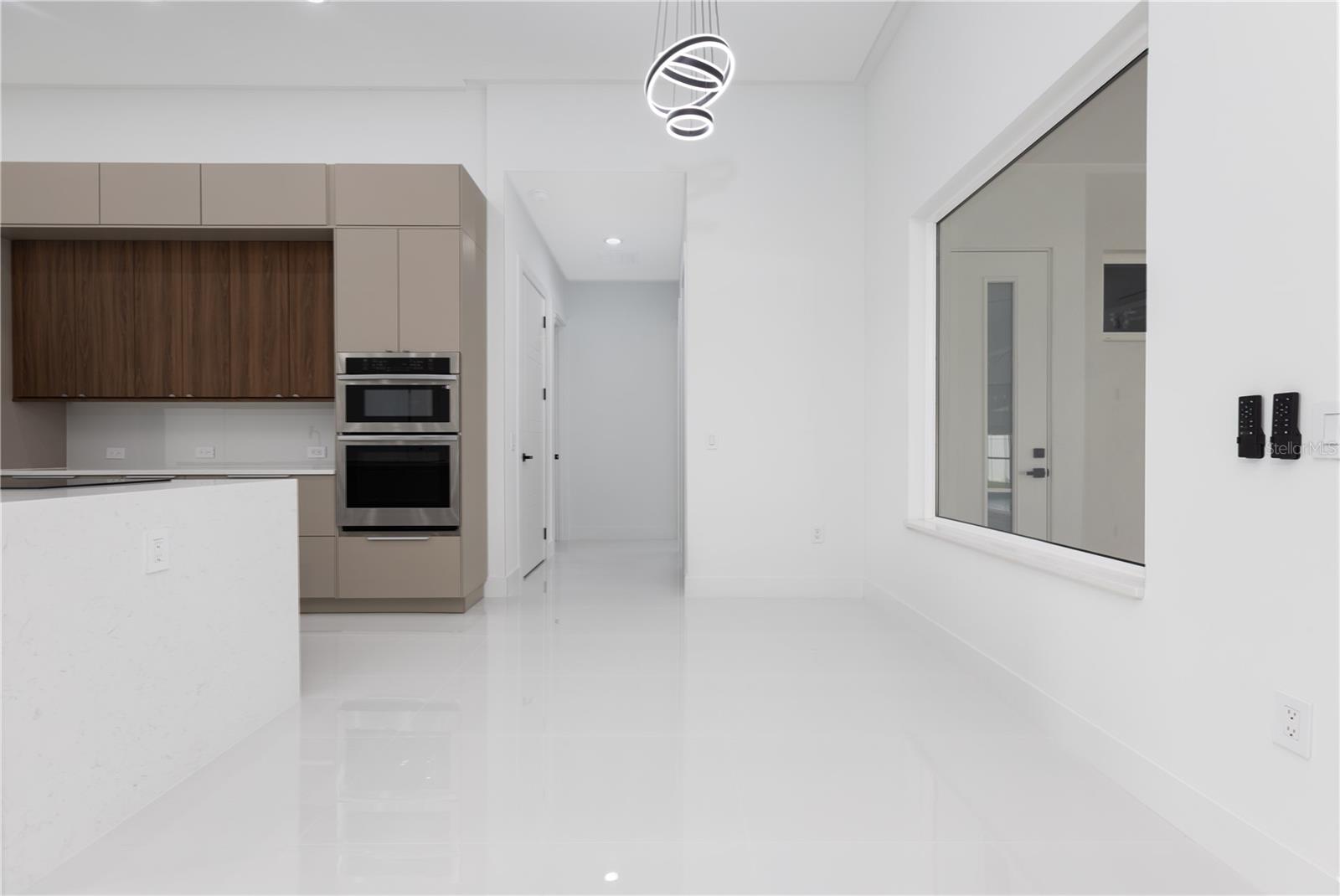 Image 16 of 38 For 13 Edith Lane