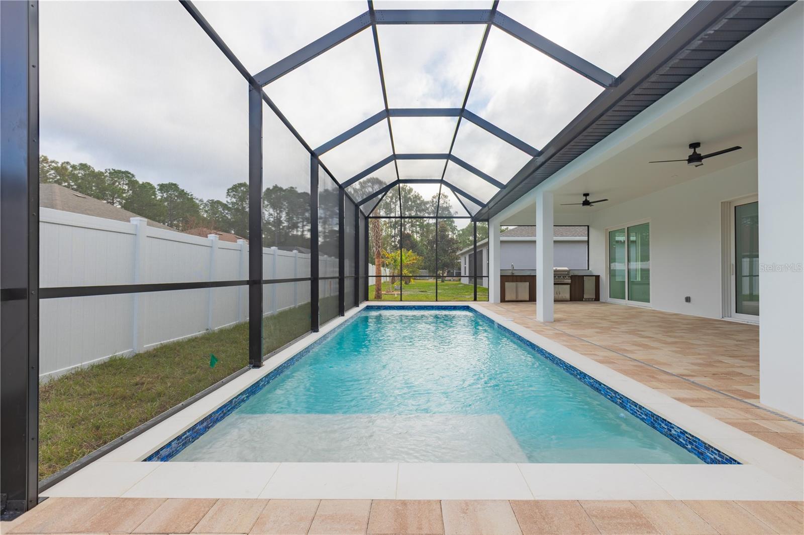 Image 5 of 38 For 13 Edith Lane