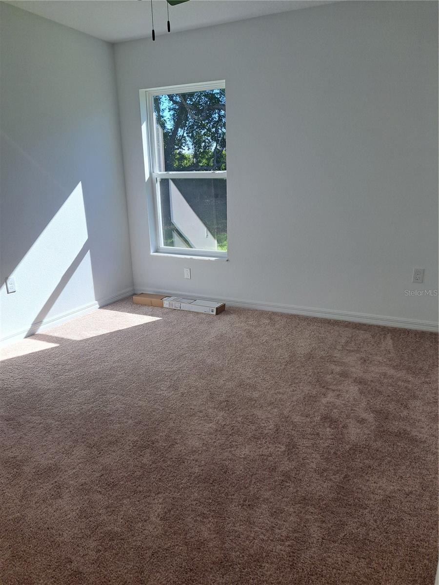 Image 17 of 20 For 14 Brelyn Place