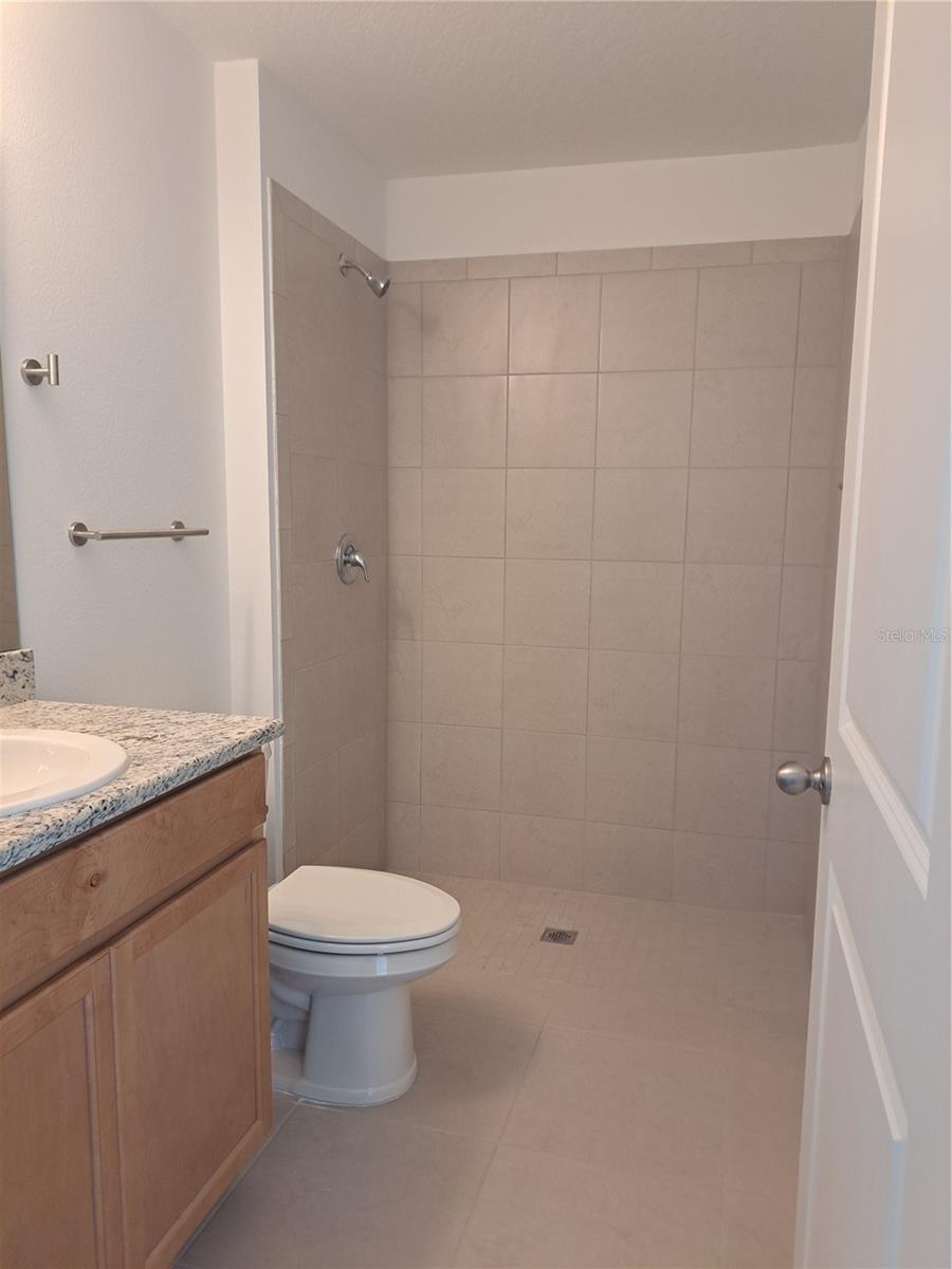 Image 18 of 20 For 14 Brelyn Place