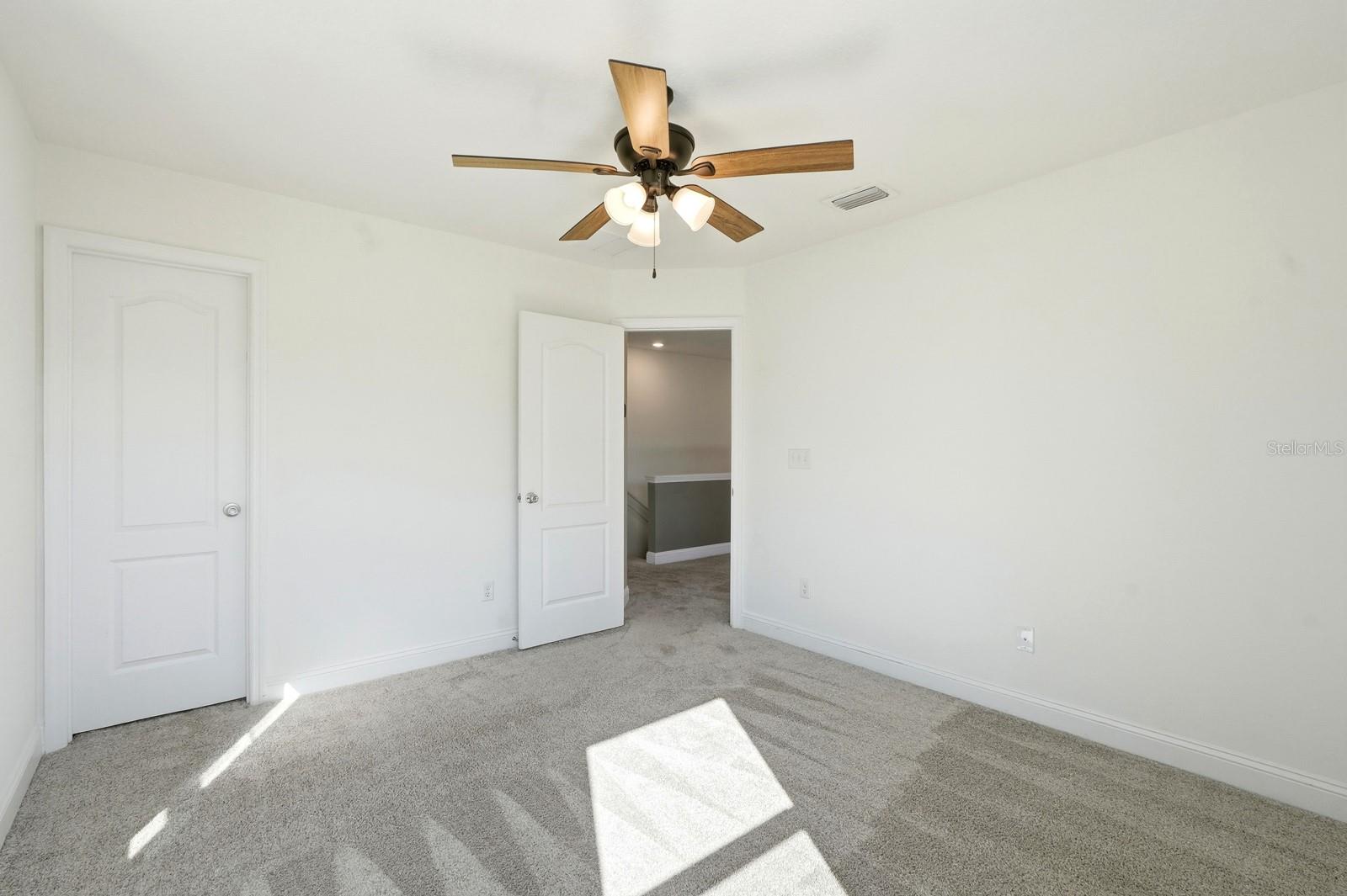 Image 33 of 55 For 216 Santorini Court