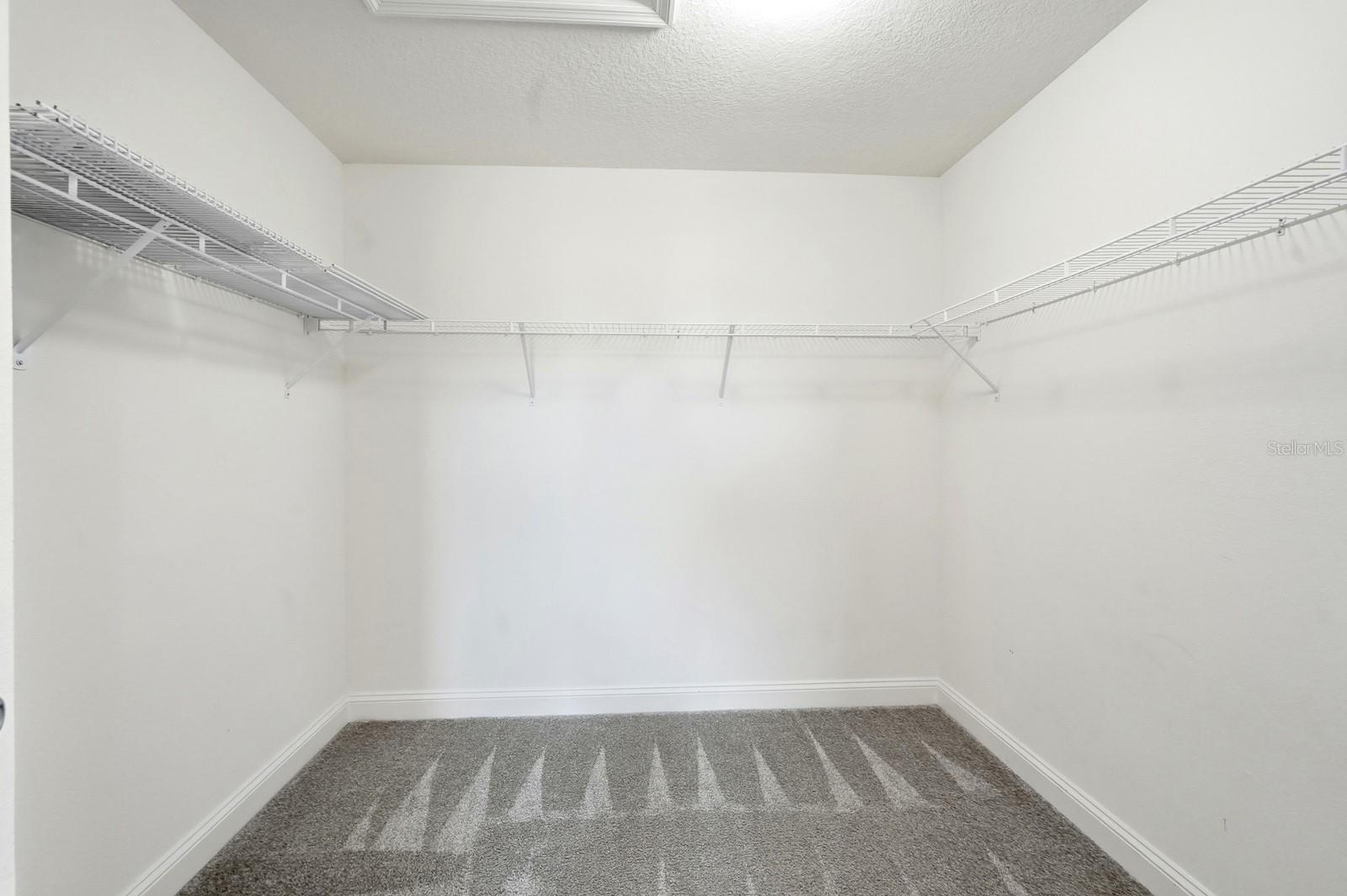 Image 37 of 55 For 216 Santorini Court