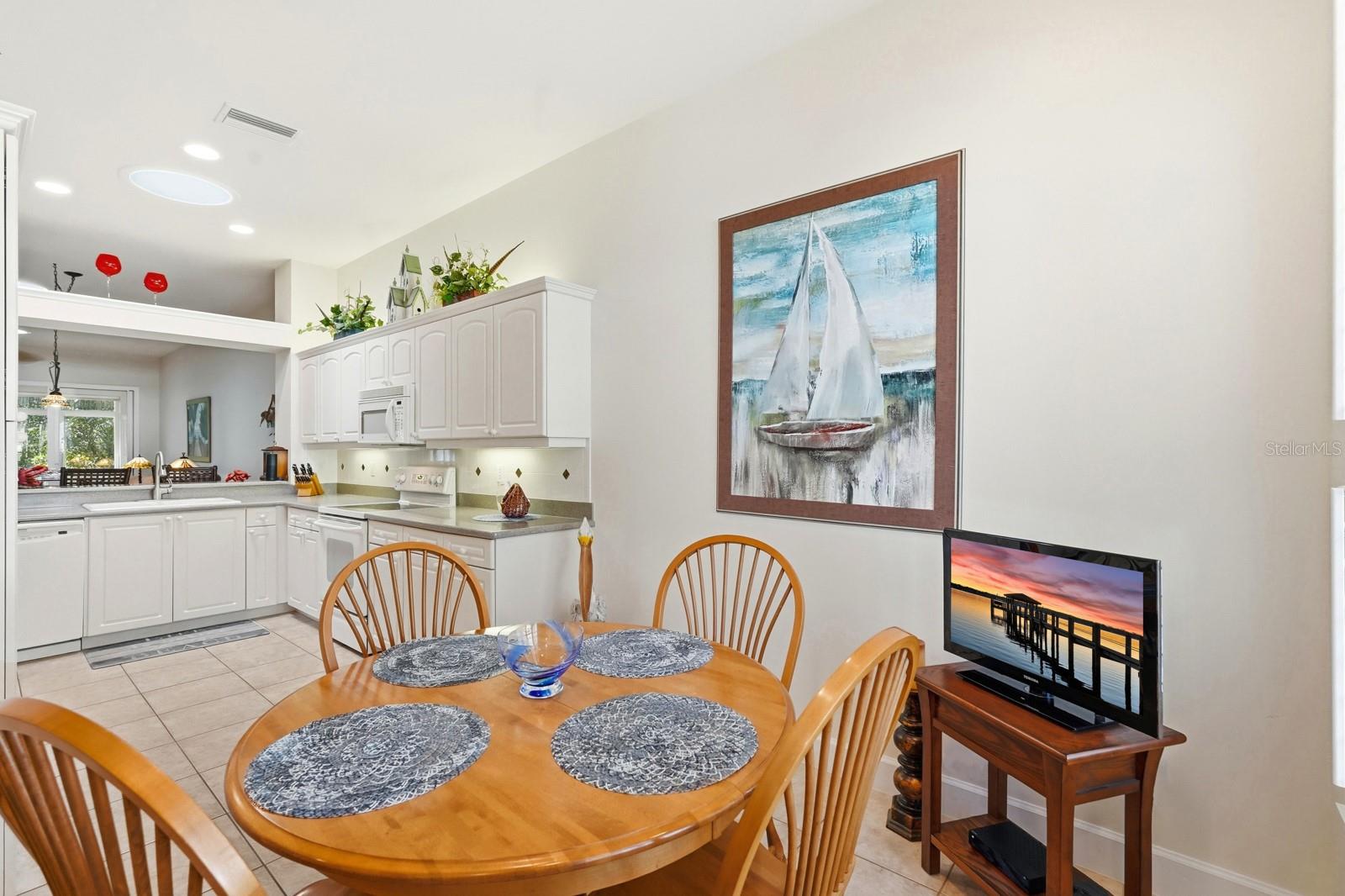 Image 20 of 56 For 3000 Glin Circle