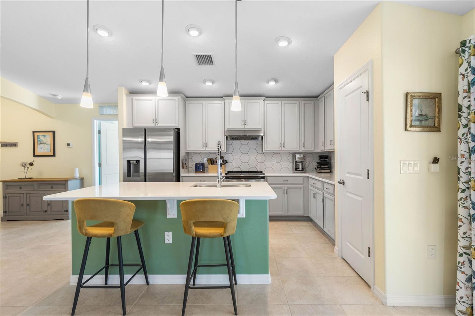 Image 17 of 58 For 66 Princess Ruth Lane