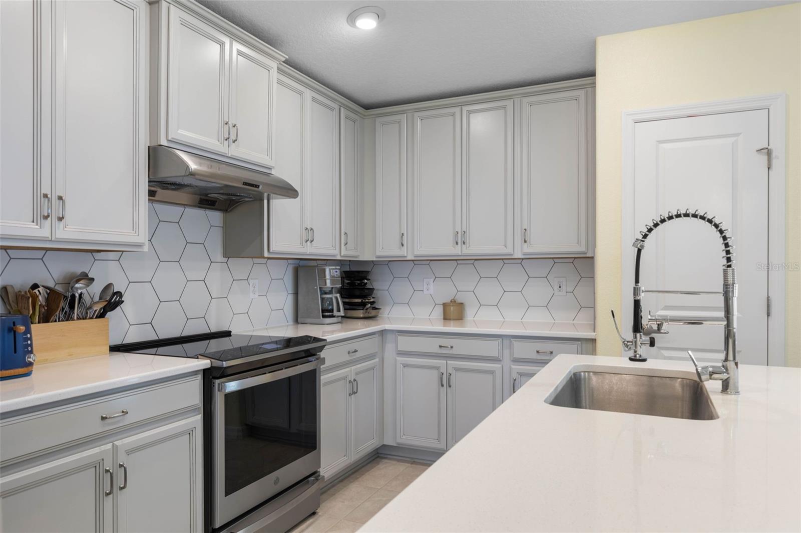 Image 19 of 58 For 66 Princess Ruth Lane