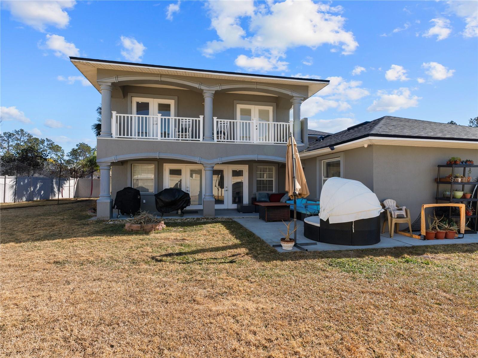 Image 17 of 53 For 14 Whetstone Lane