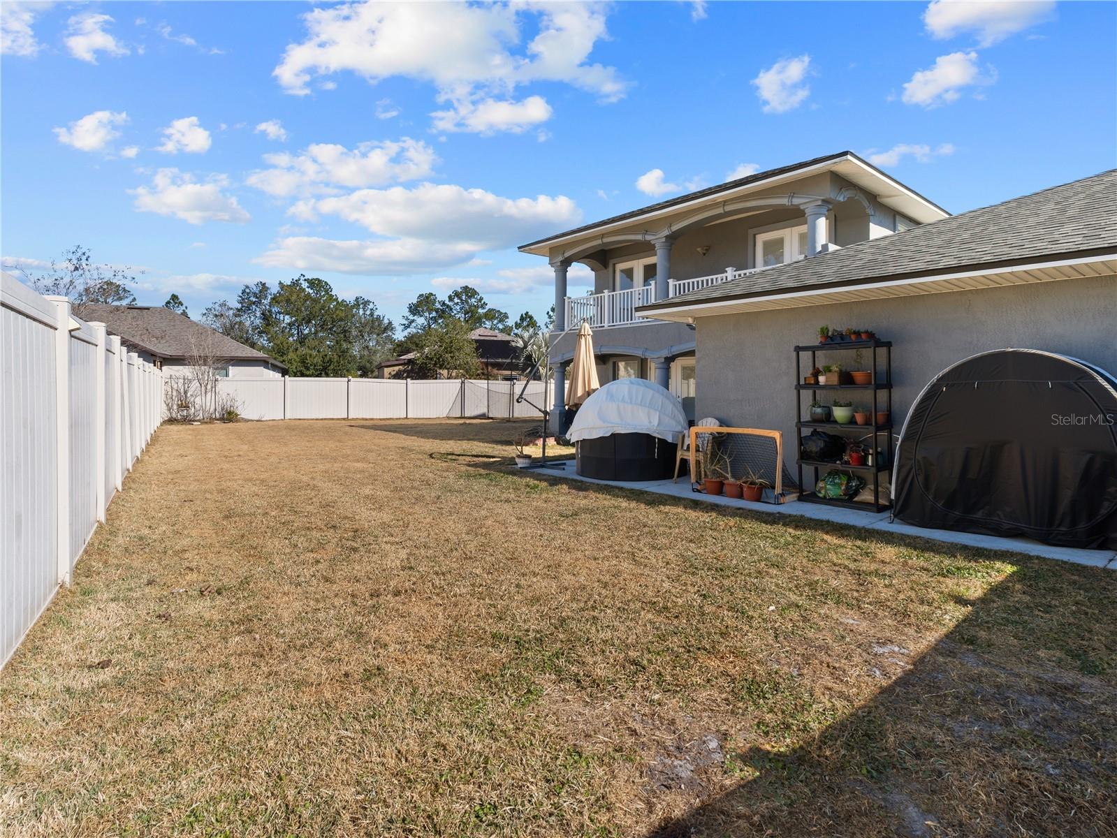 Image 19 of 53 For 14 Whetstone Lane