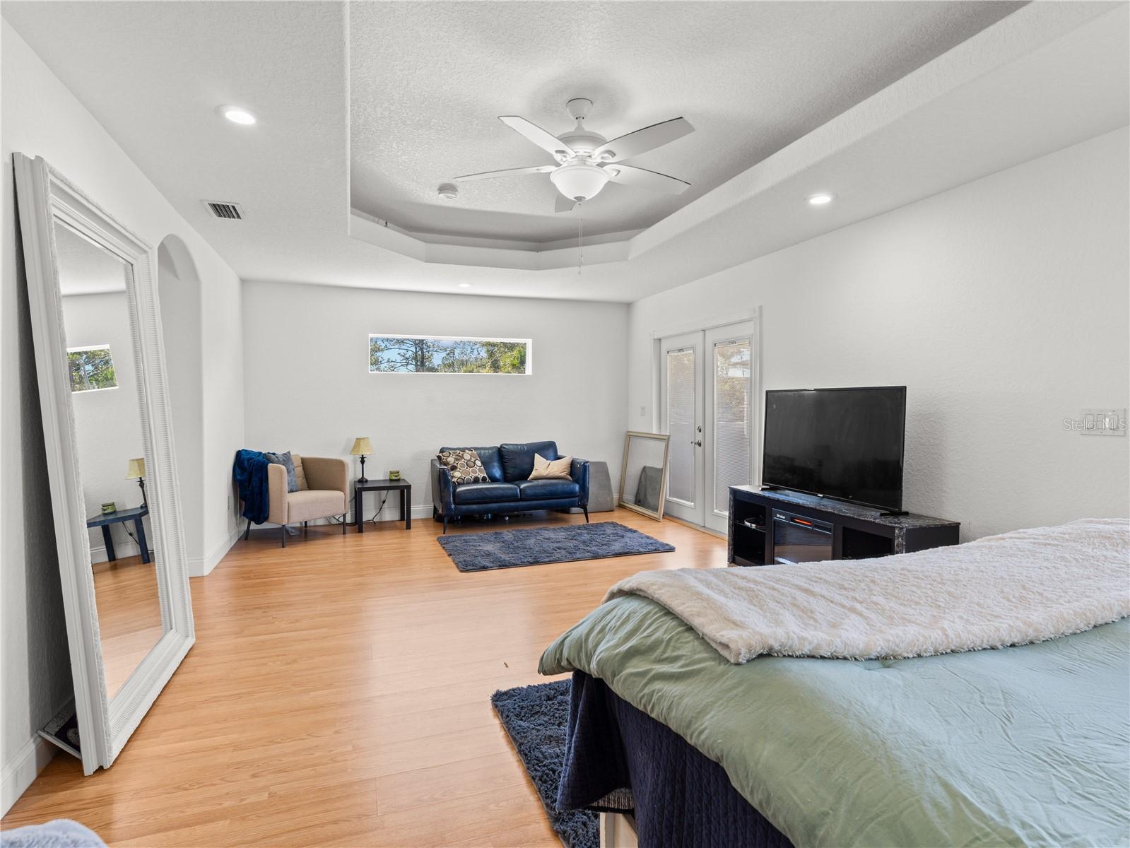 Image 26 of 53 For 14 Whetstone Lane