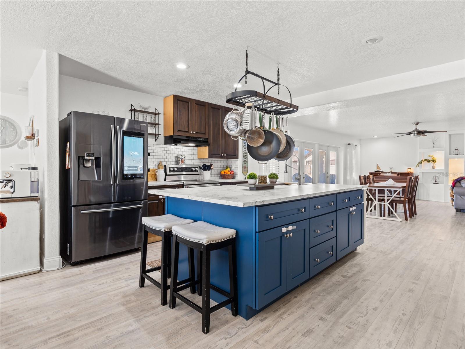 Image 3 of 53 For 14 Whetstone Lane