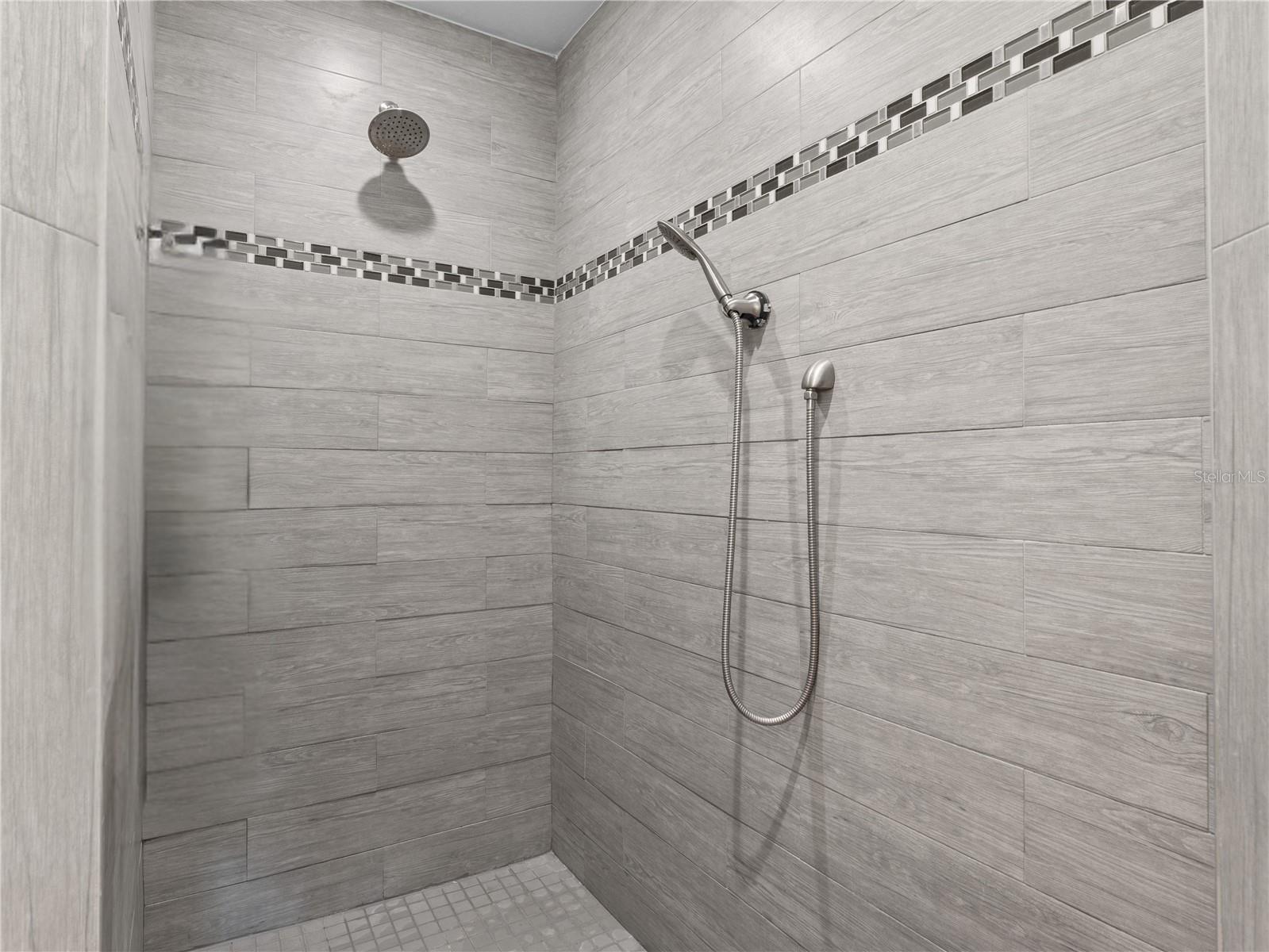 Image 34 of 53 For 14 Whetstone Lane