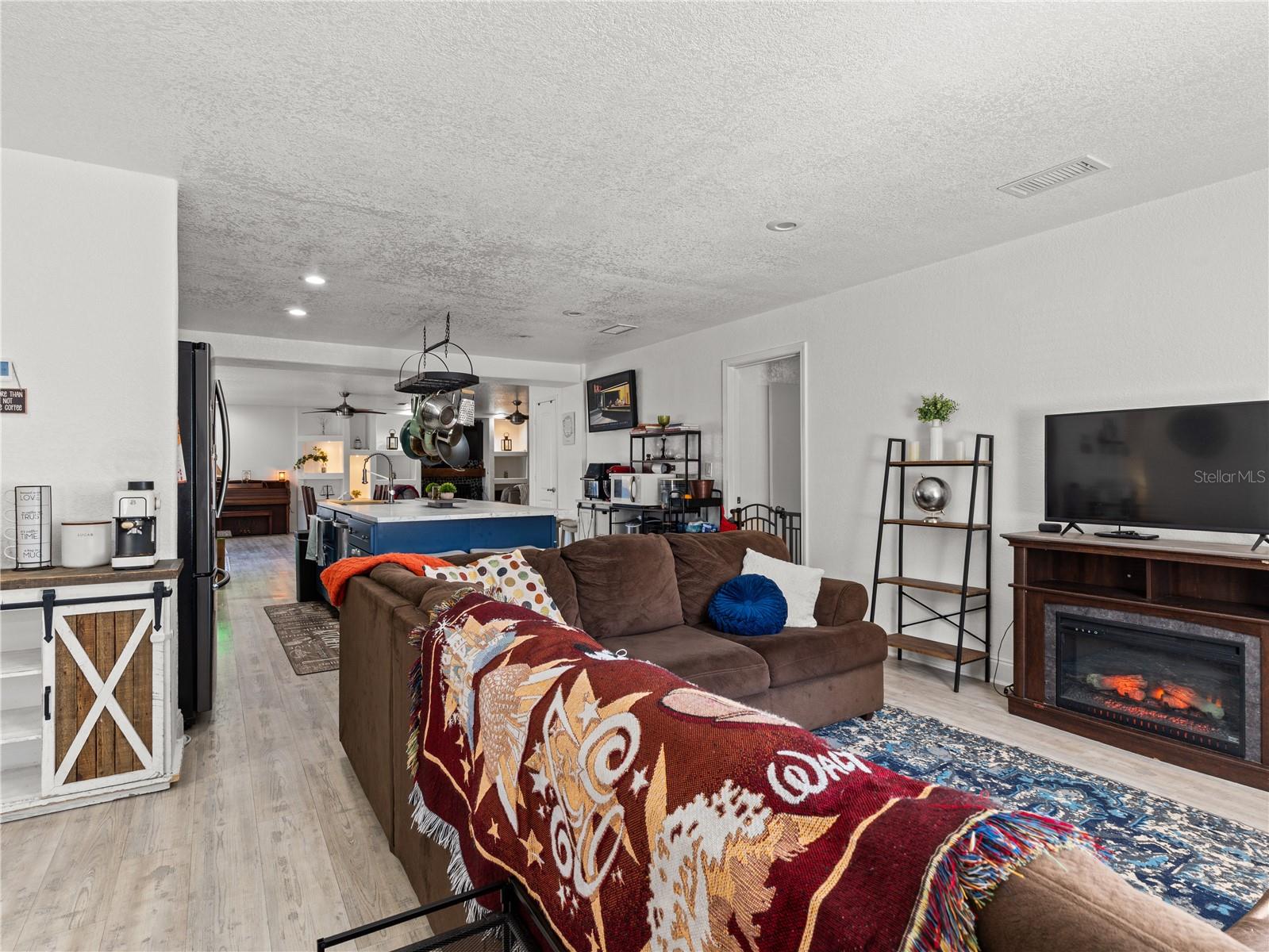 Image 46 of 53 For 14 Whetstone Lane