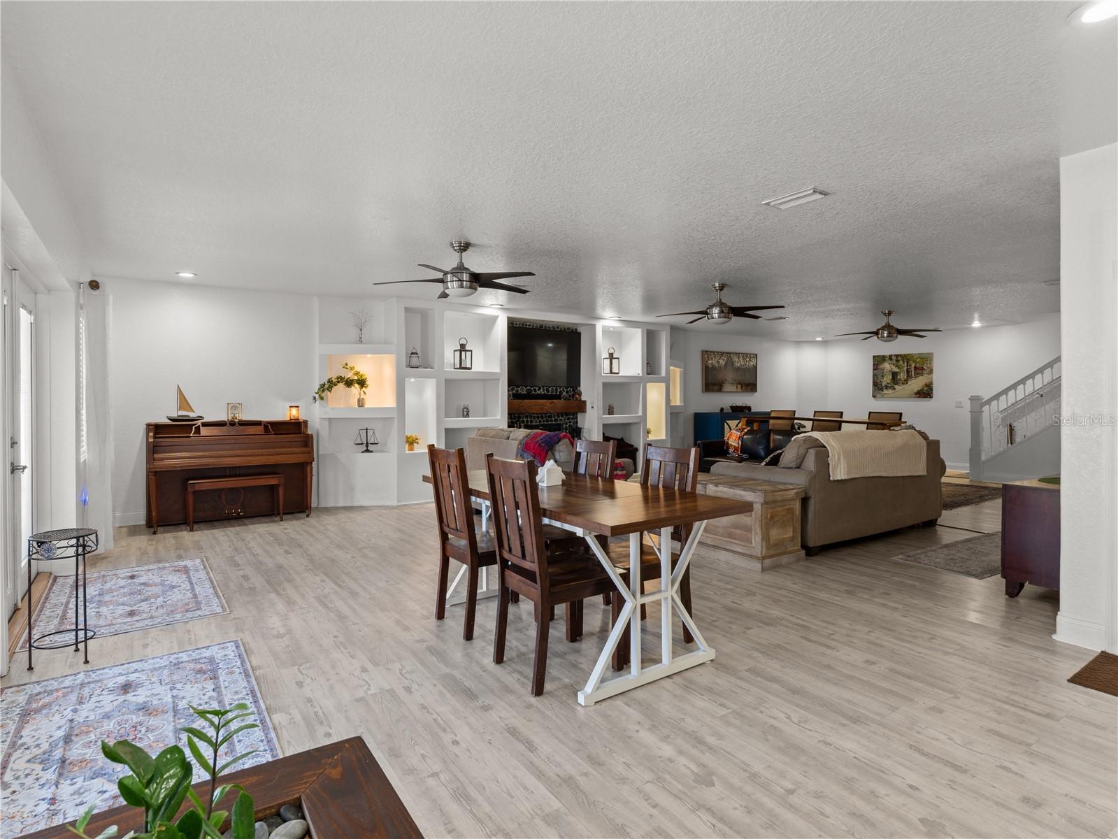 Image 8 of 53 For 14 Whetstone Lane