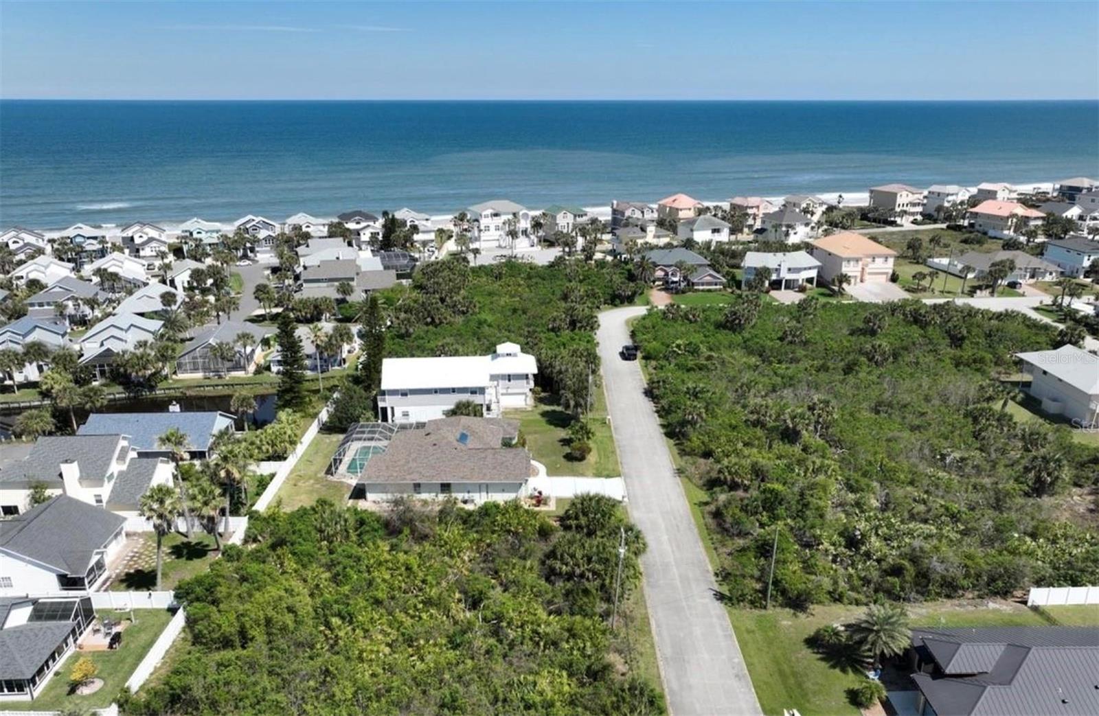 Image 9 of 10 For 11 Mahoe Drive N