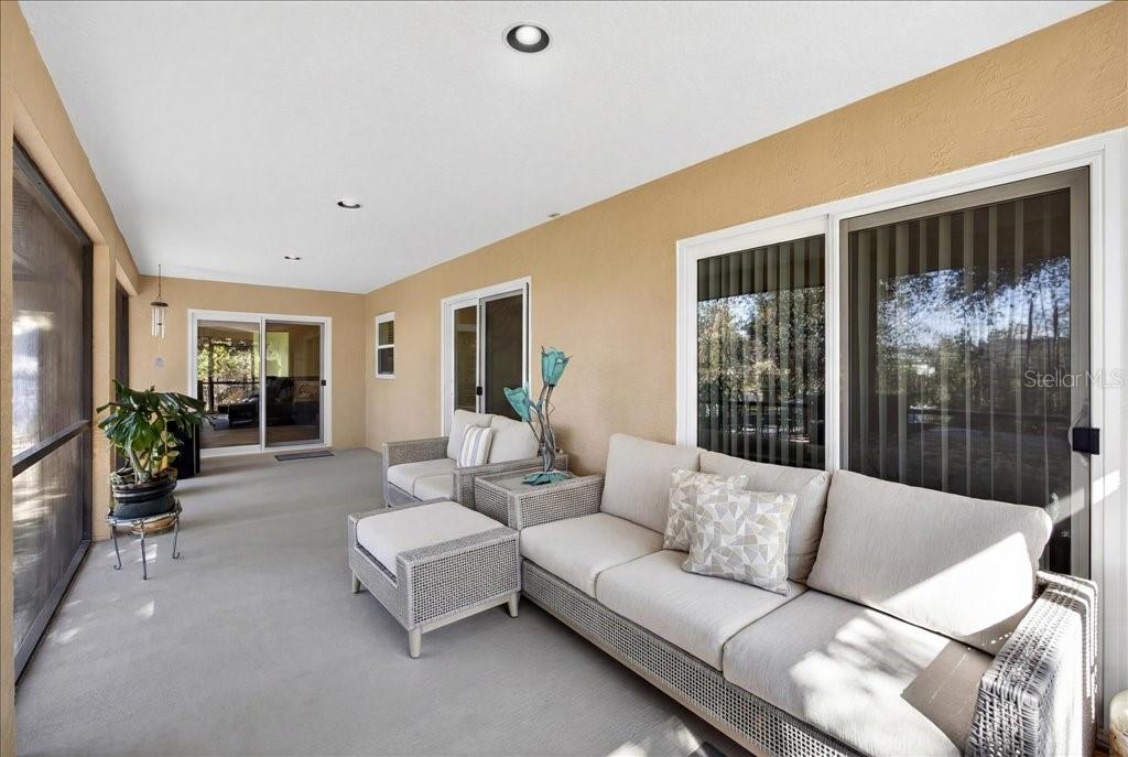 Image 14 of 55 For 42 Russell Drive