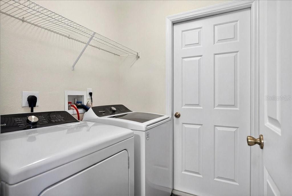 Image 28 of 55 For 42 Russell Drive