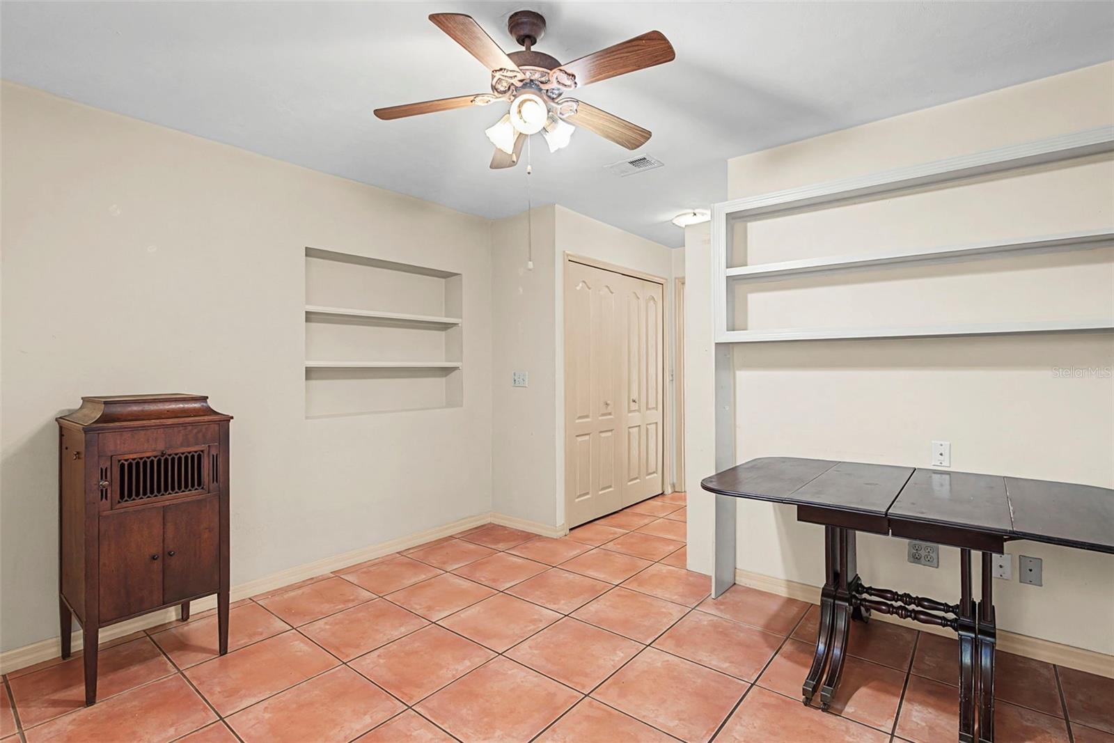 Image 39 of 100 For 6232 Morning Drive