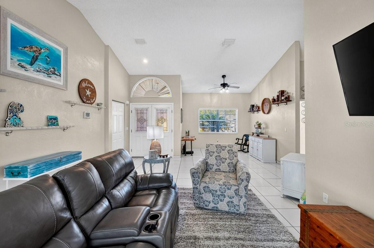 Image 12 of 55 For 5 Westlee Place