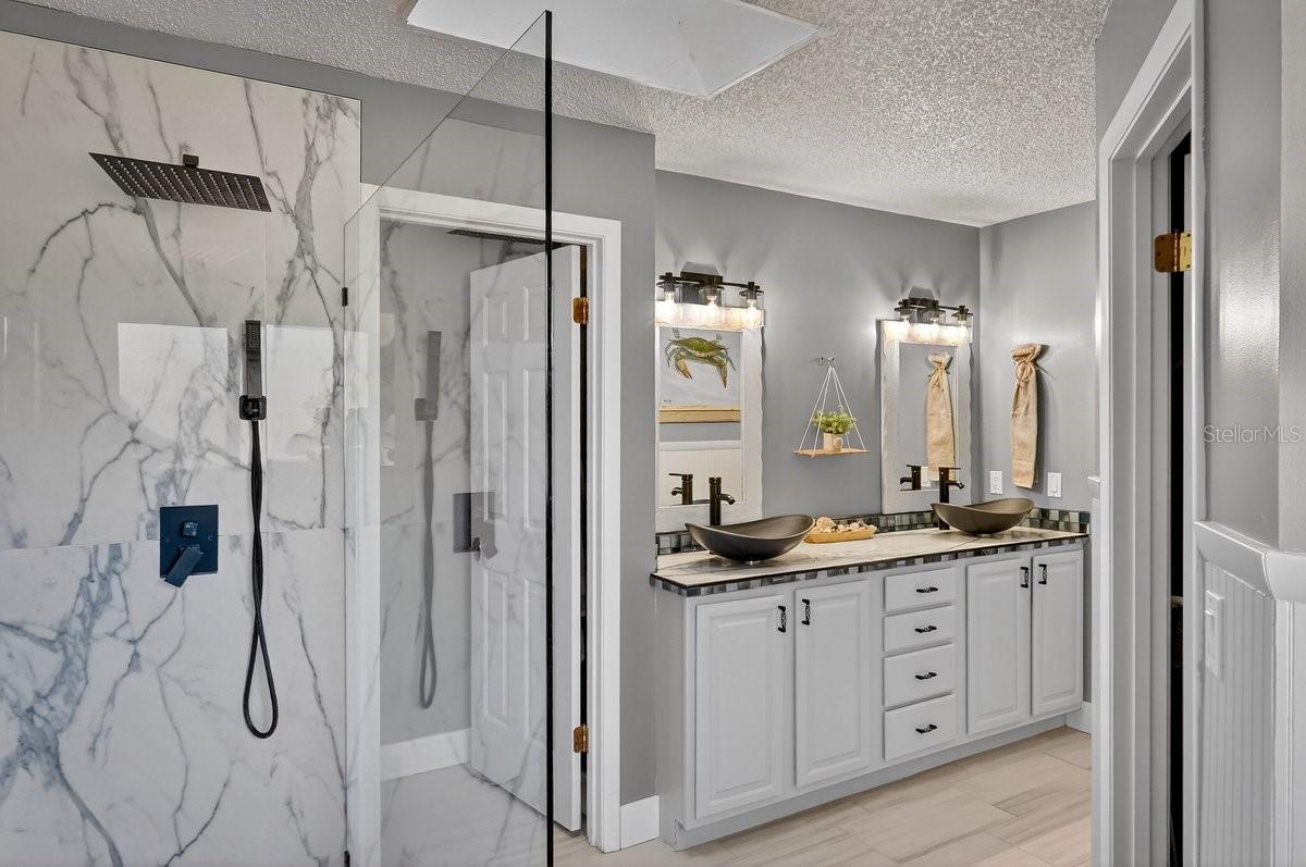 Image 28 of 55 For 5 Westlee Place