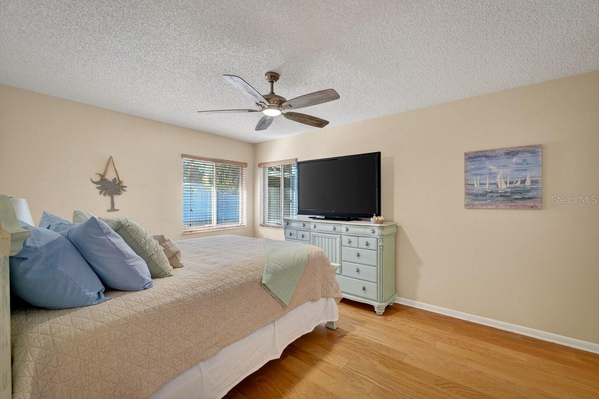 Image 30 of 55 For 5 Westlee Place