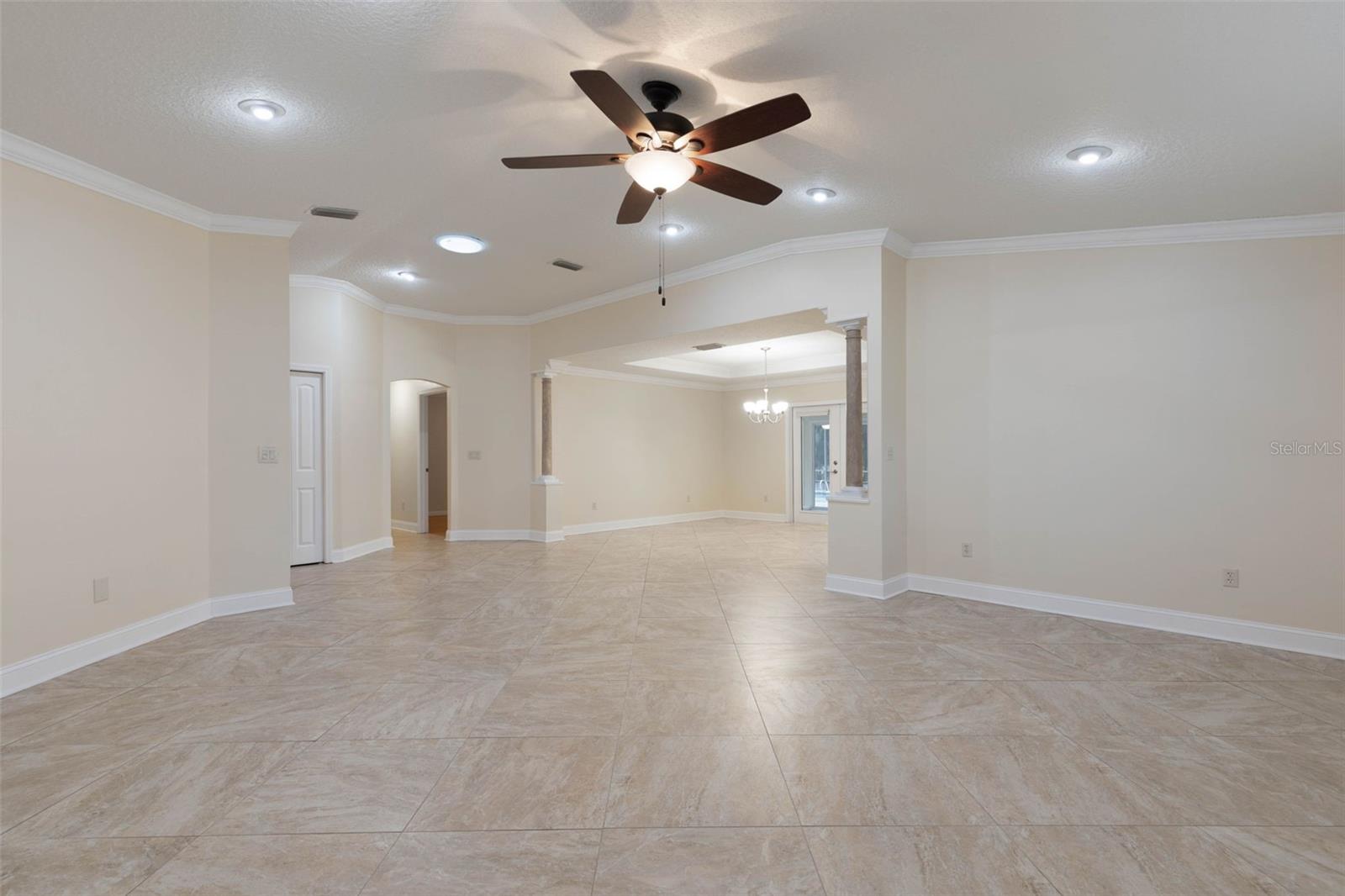 Image 46 of 82 For 8 Cole Place