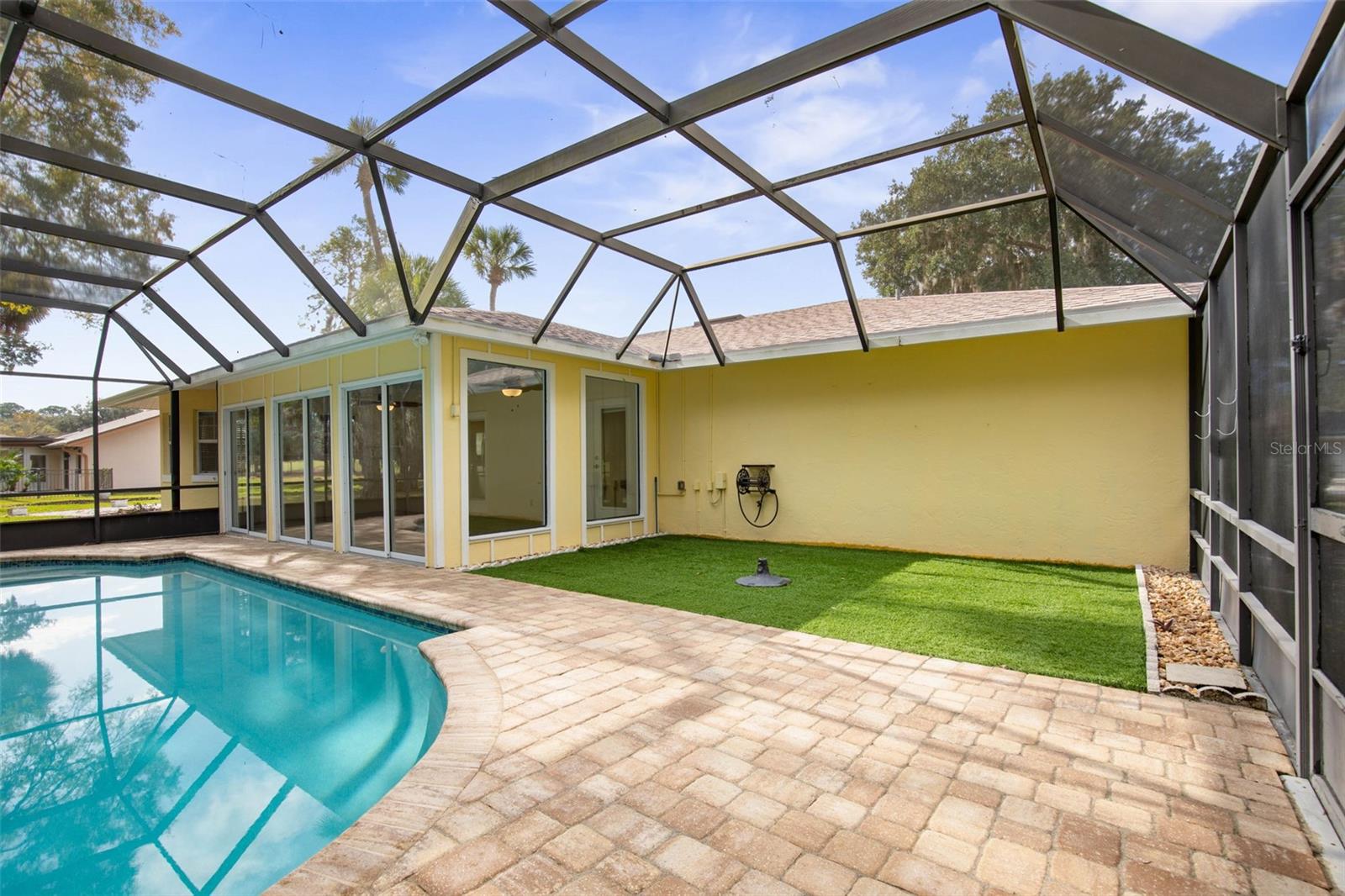 Image 58 of 82 For 8 Cole Place