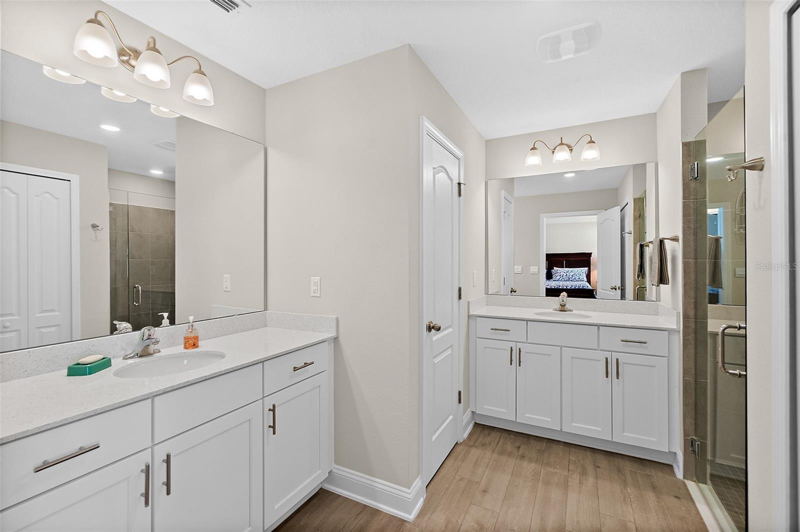 Image 21 of 42 For 597 Narvarez Avenue