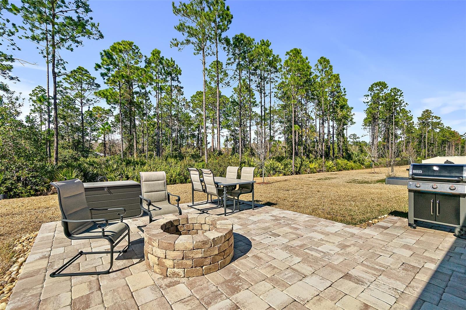 Image 32 of 42 For 597 Narvarez Avenue