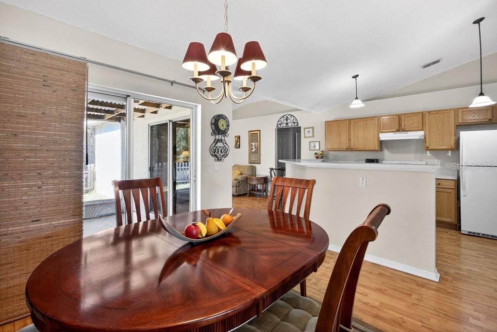 Image 10 of 34 For 51 Longfellow Drive