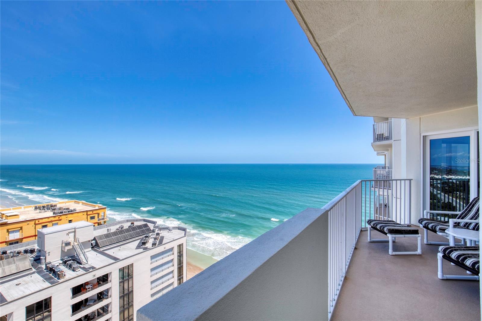 Image 40 of 81 For 2937 Atlantic Avenue 2001