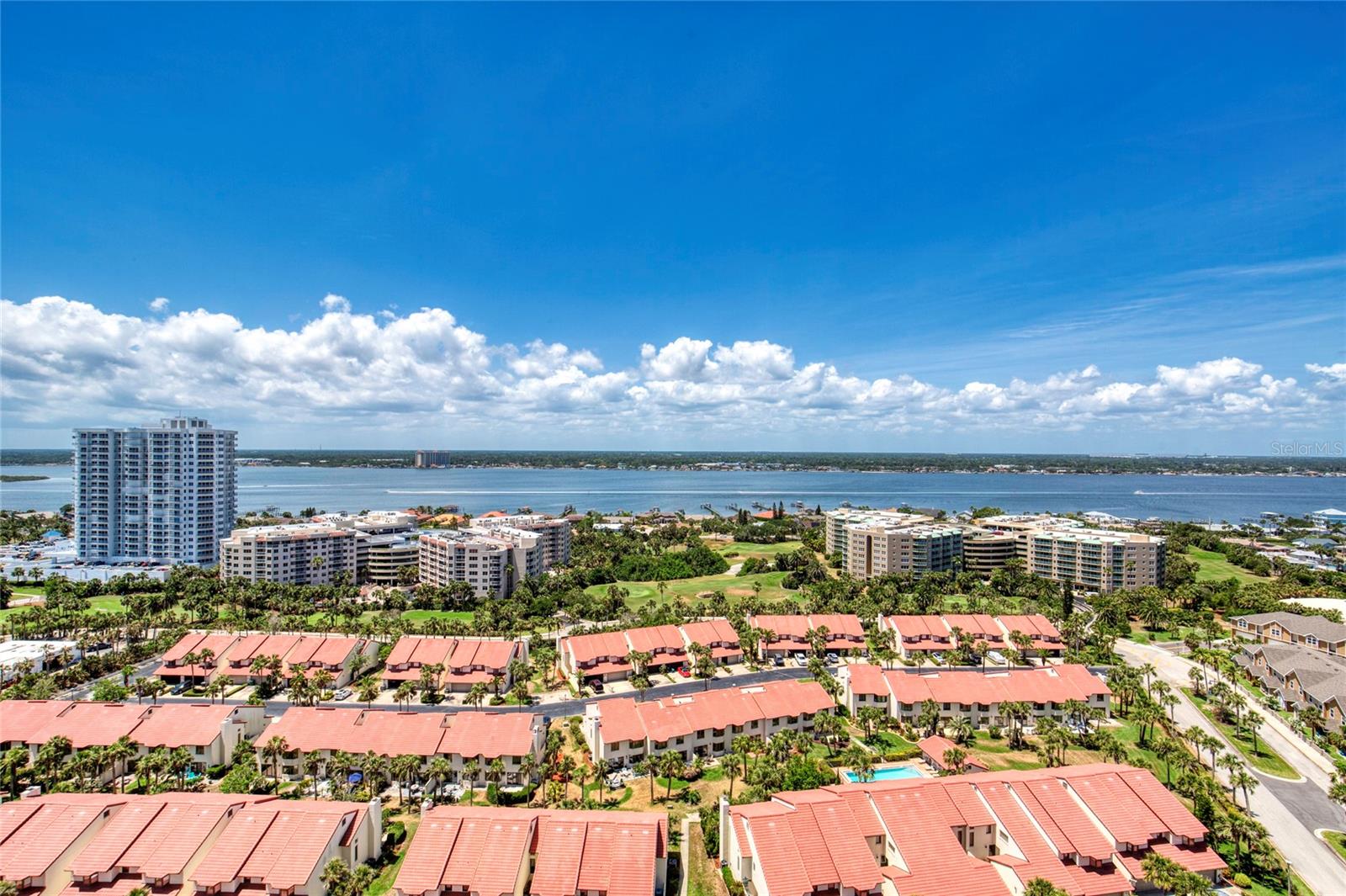 Image 45 of 81 For 2937 Atlantic Avenue 2001