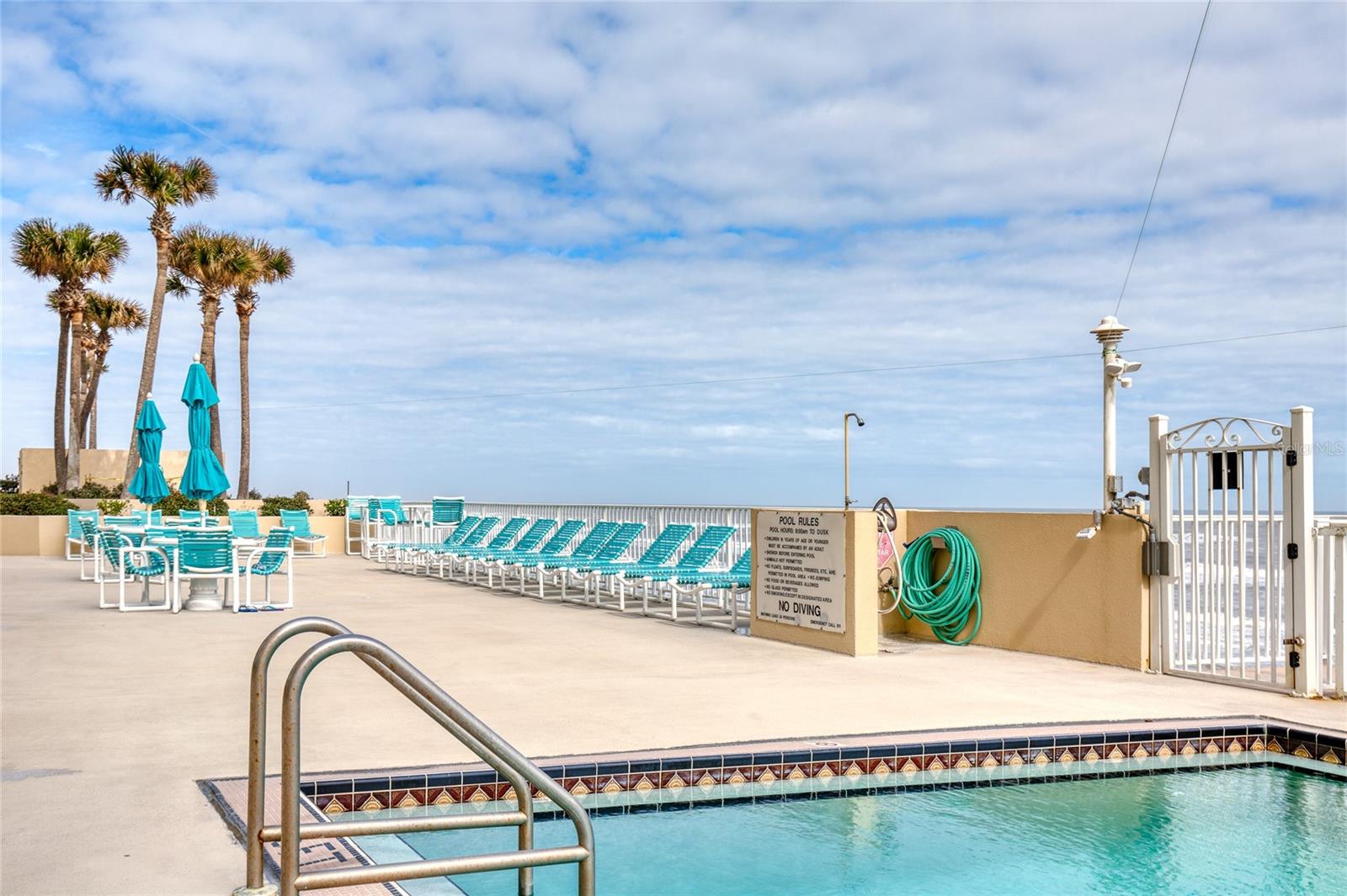 Image 56 of 81 For 2937 Atlantic Avenue 2001