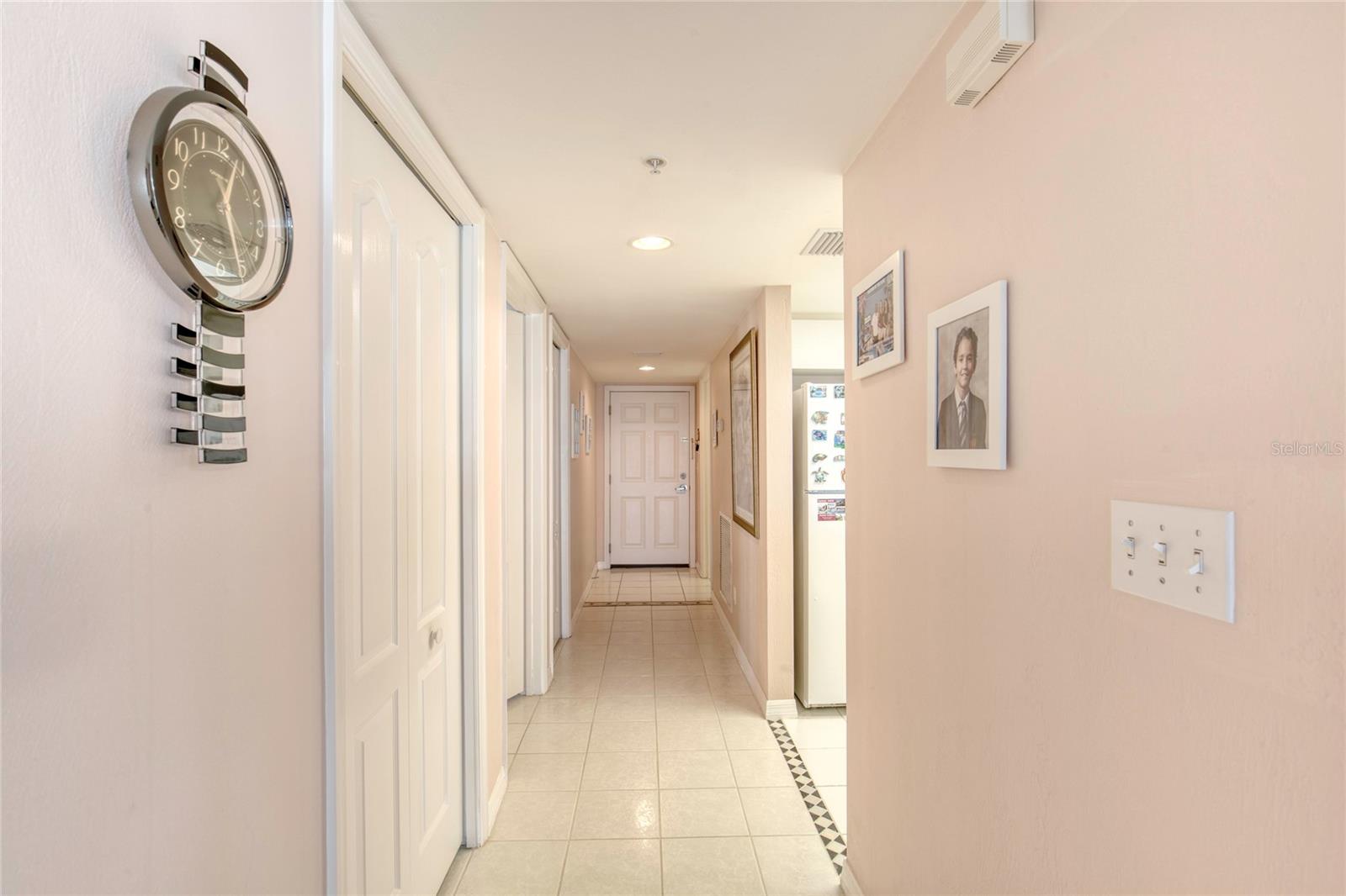 Image 9 of 81 For 2937 Atlantic Avenue 2001