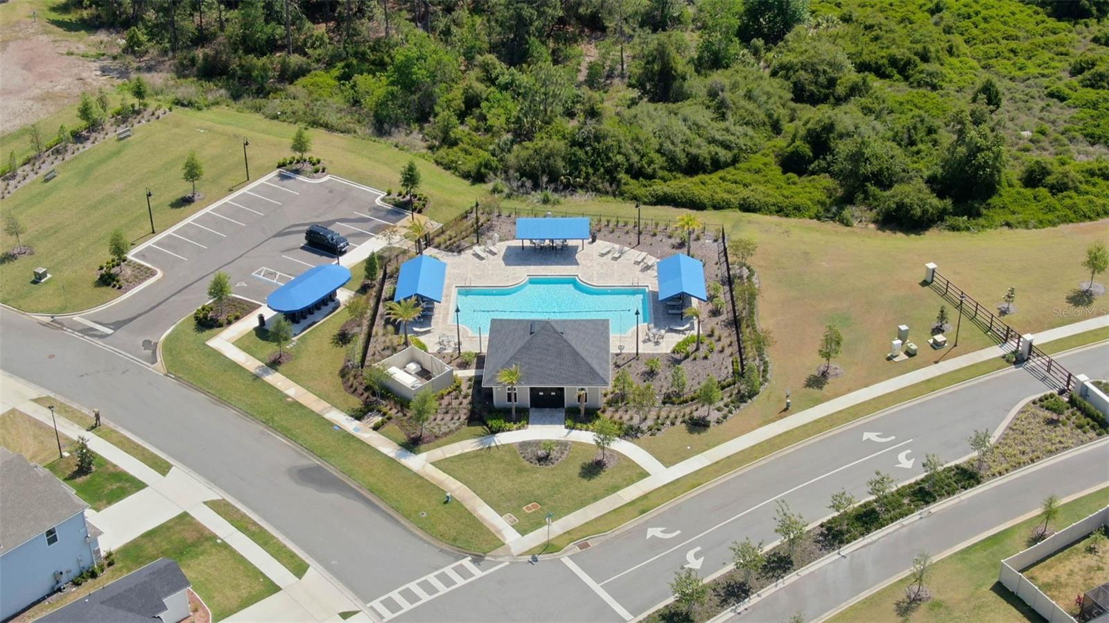 Image 37 of 53 For 43 Willow Street