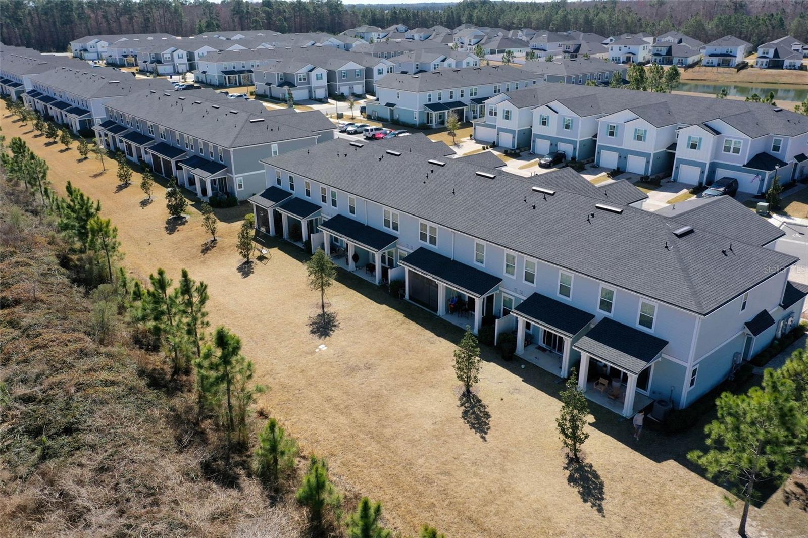 Image 24 of 33 For 363 Brandon Lakes Drive