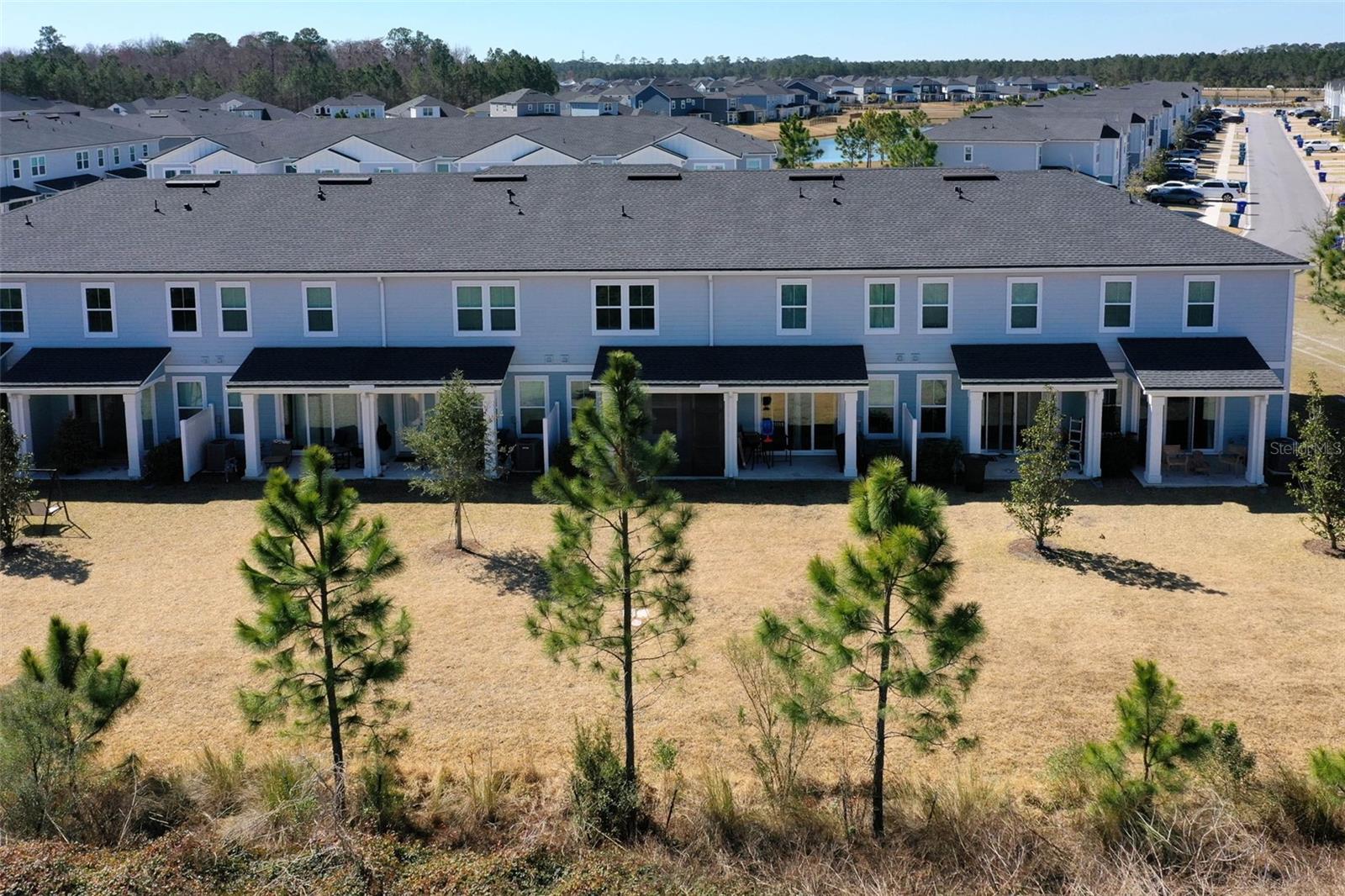 Image 25 of 33 For 363 Brandon Lakes Drive