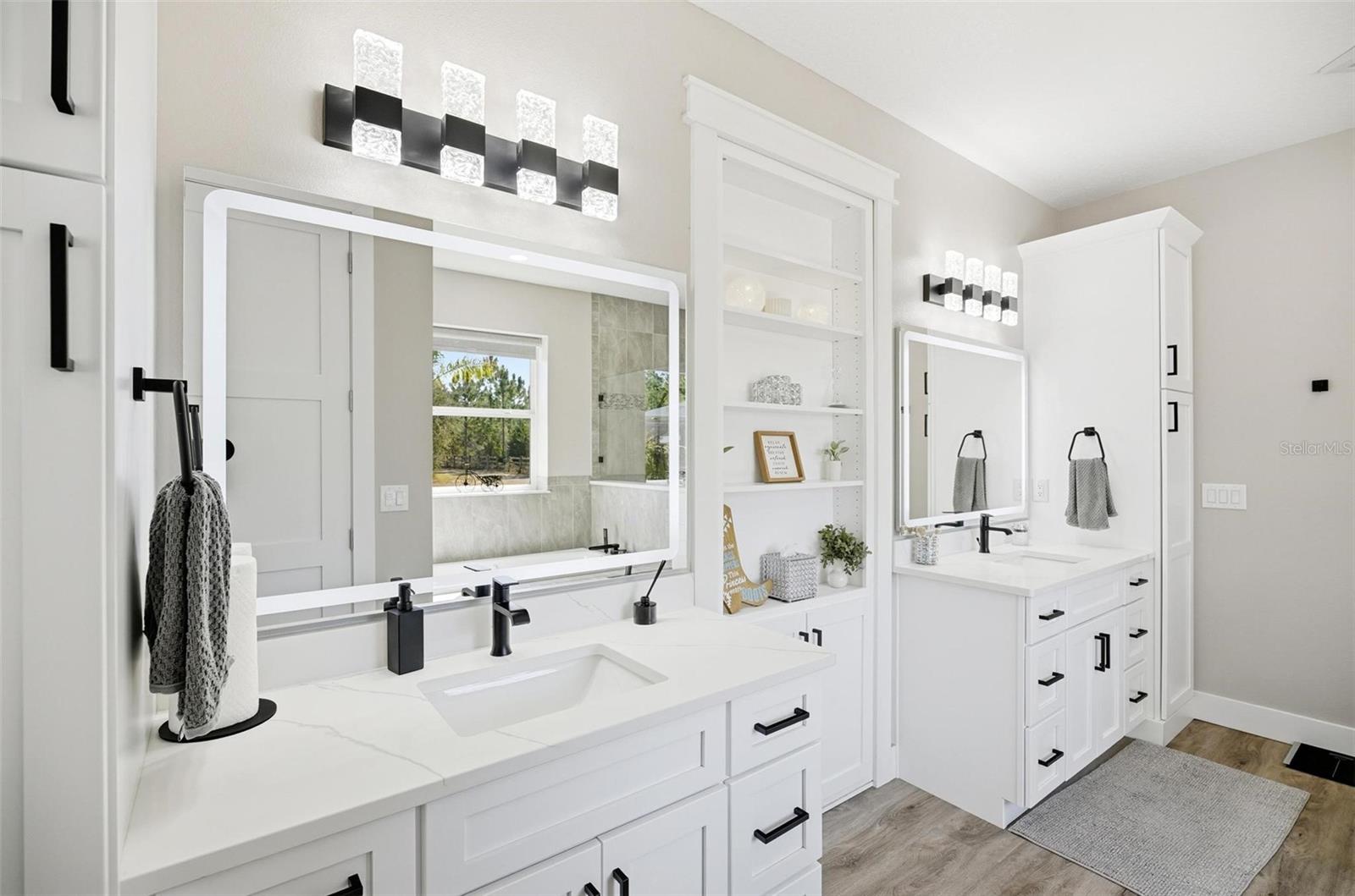 Image 11 of 99 For 4289 Old Kings Road N