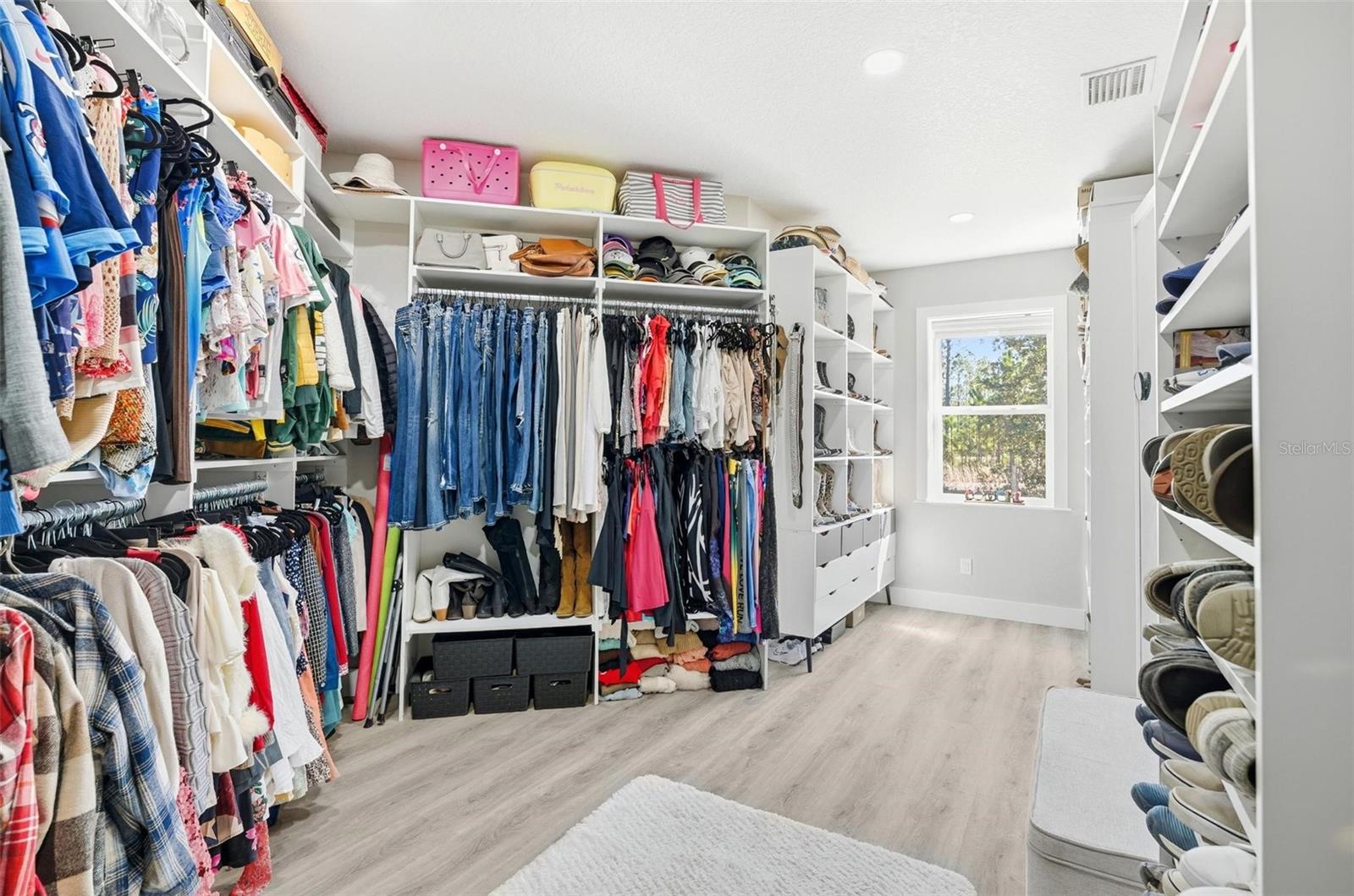 Image 19 of 99 For 4289 Old Kings Road N