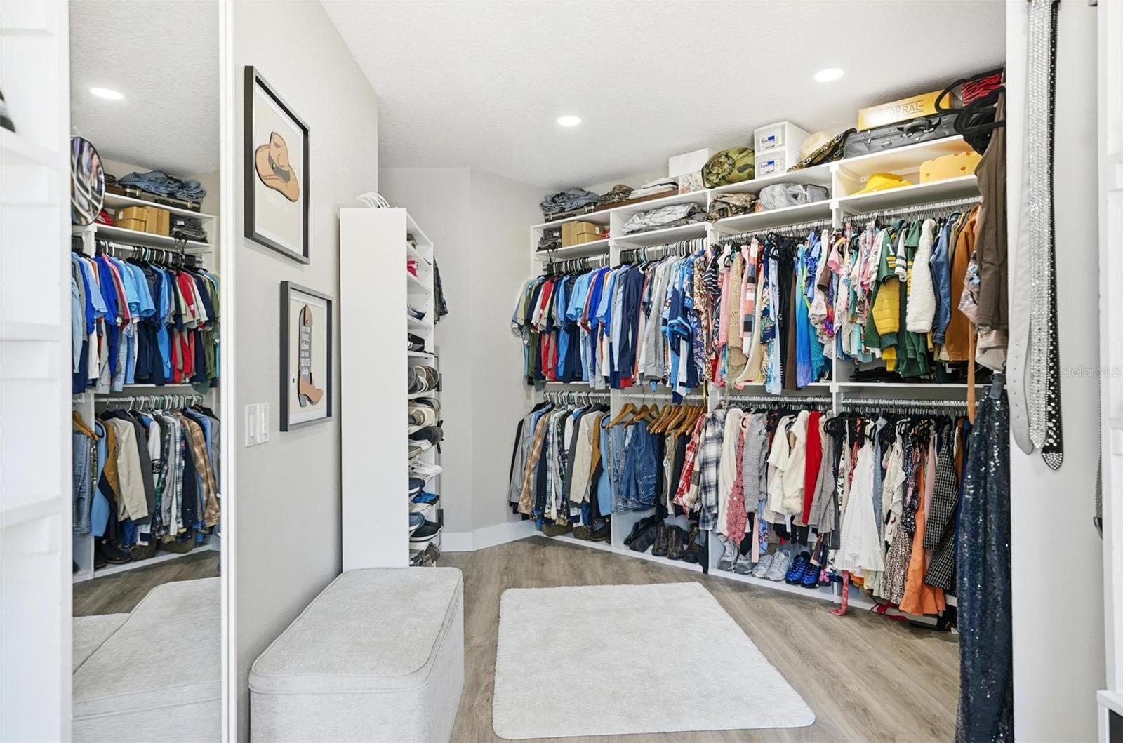 Image 20 of 99 For 4289 Old Kings Road N