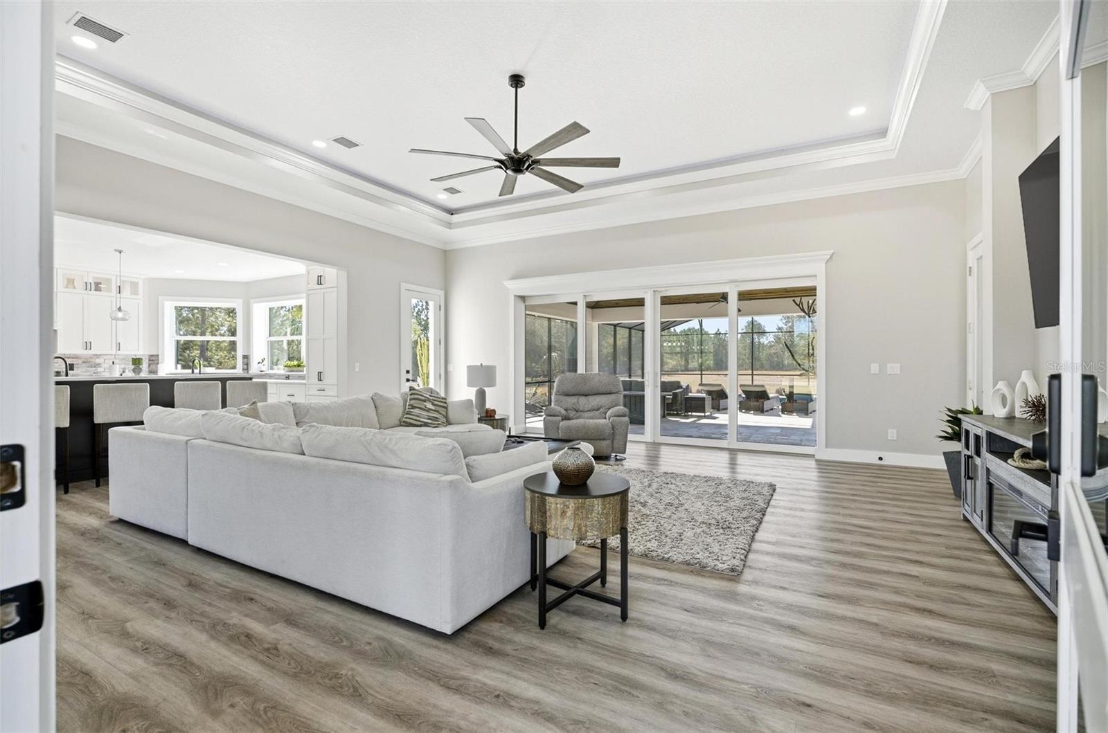 Image 32 of 99 For 4289 Old Kings Road N