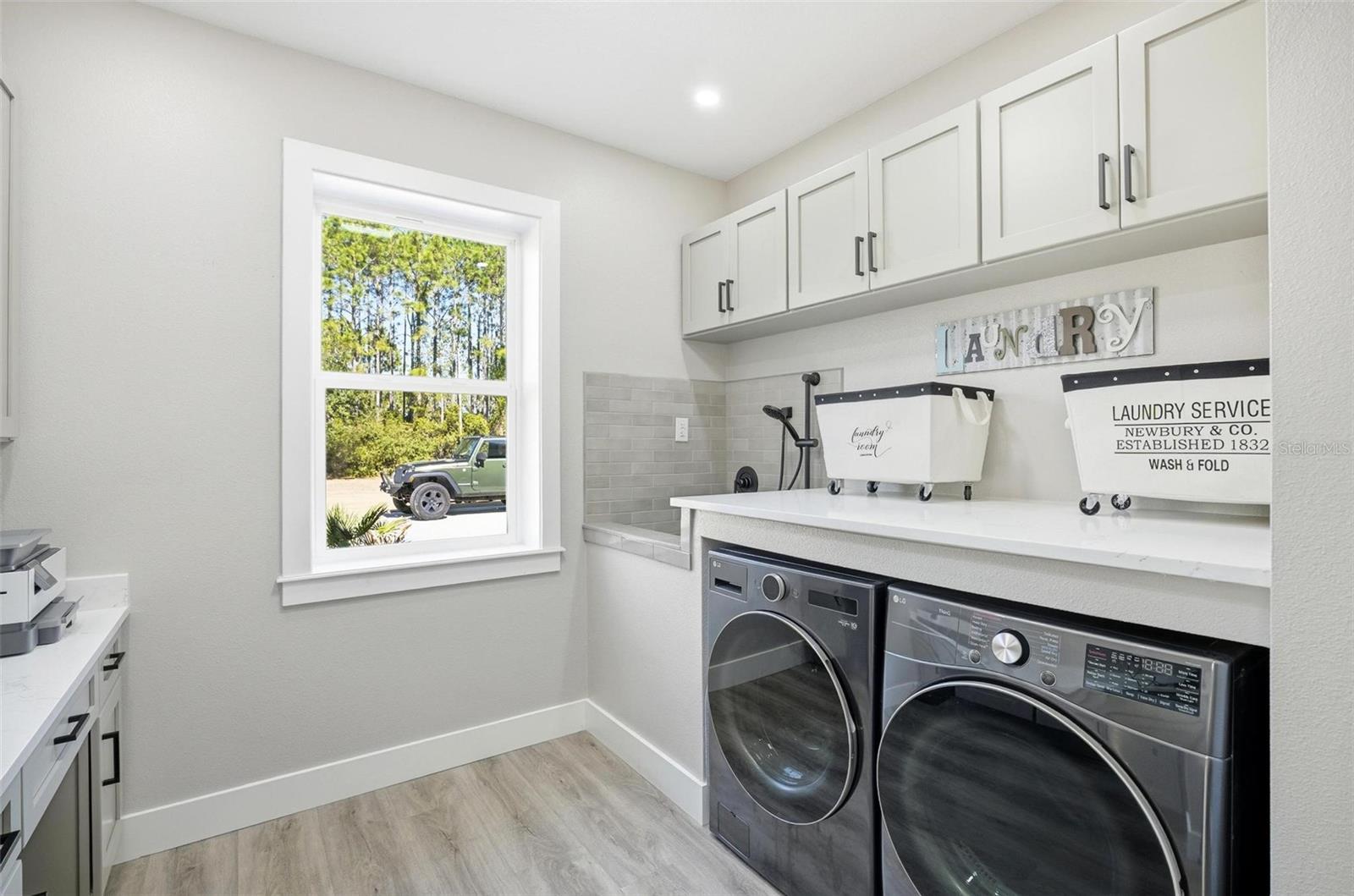 Image 4 of 99 For 4289 Old Kings Road N