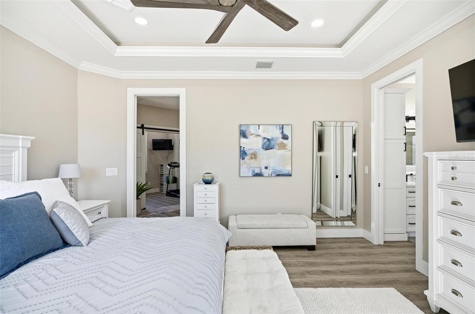 Image 8 of 99 For 4289 Old Kings Road N