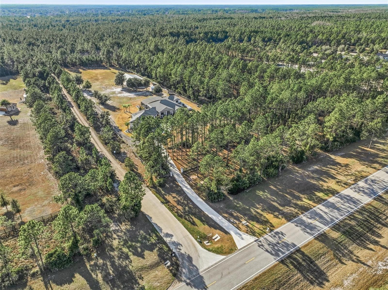 Image 83 of 99 For 4289 Old Kings Road N