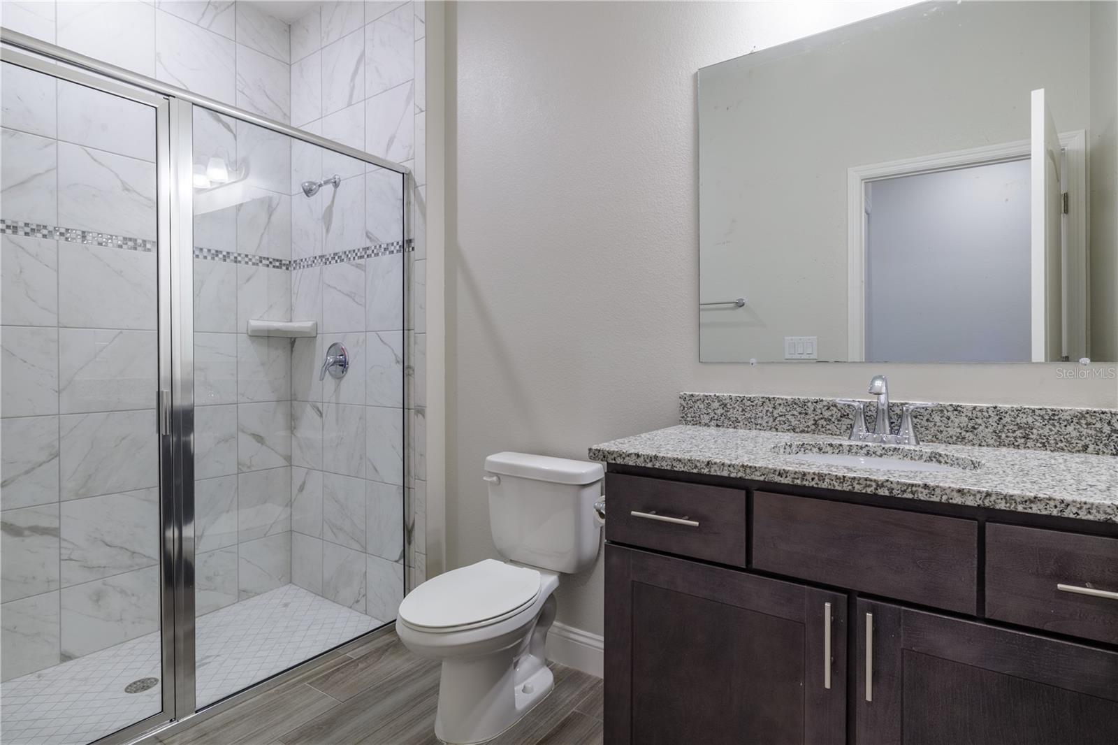 Image 28 of 33 For 6 Edison Lane