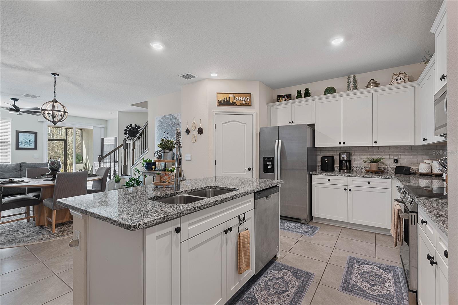 Image 14 of 41 For 68 Redbud Road